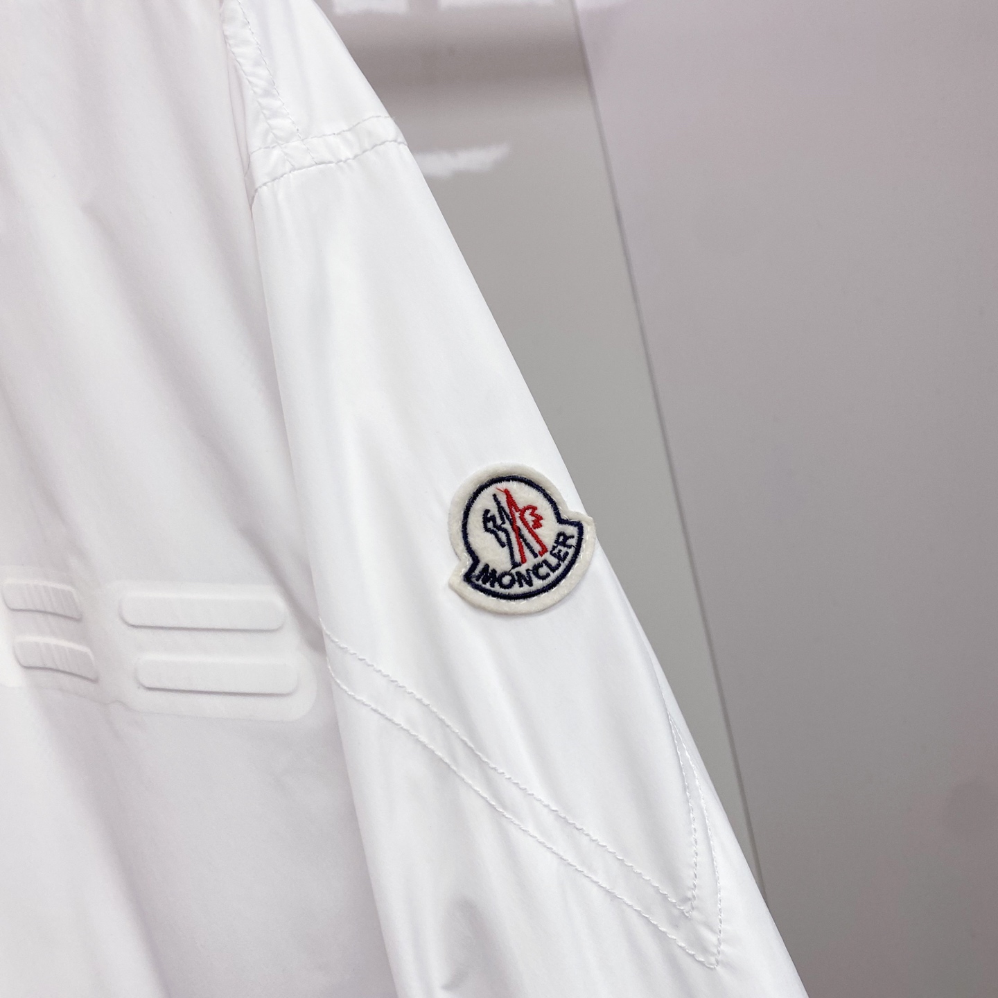 Momcler 蒙口 2026ss春季新款夹克外套全高端版本！高定专柜面料辅料，透气舒适度高，细节无可挑