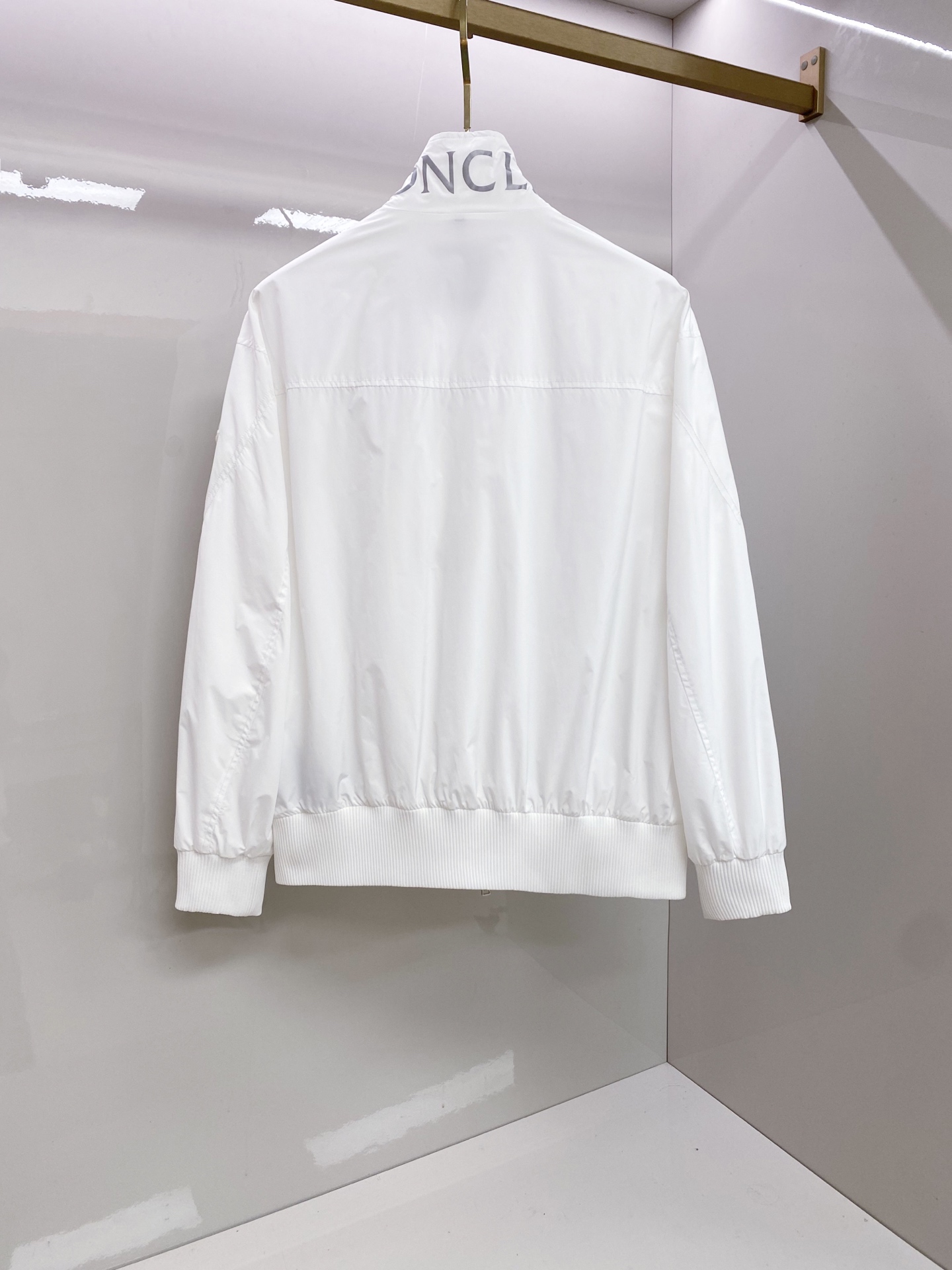 Momcler 蒙口 2026ss春季新款夹克外套全高端版本！高定专柜面料辅料，透气舒适度高，细节无可挑