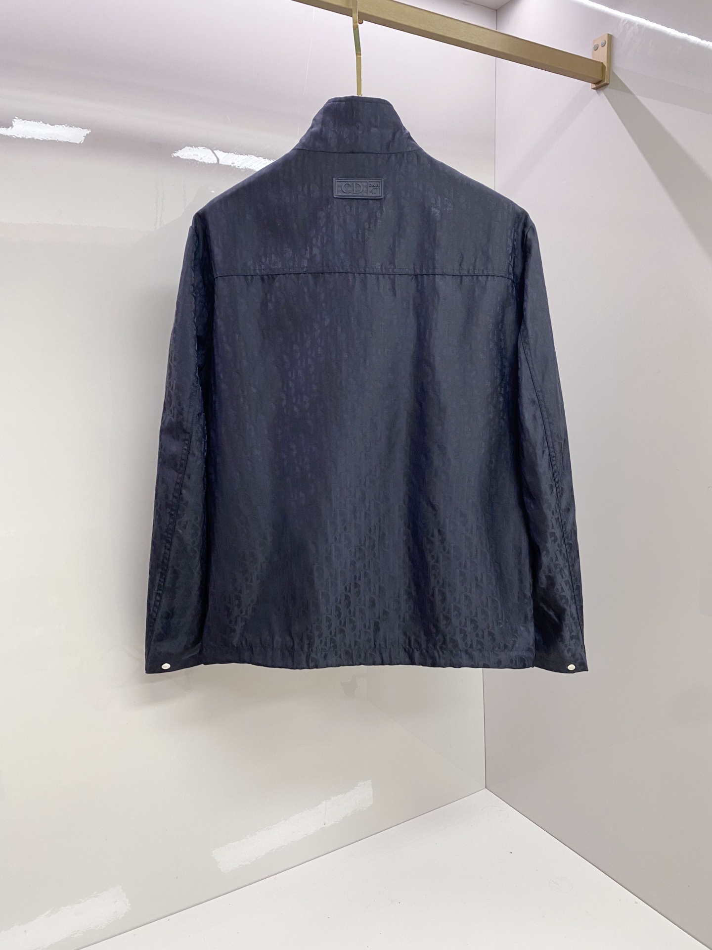 dior 迪奥 2026ss春季新款立领夹克外套全高端版本！高定专柜面料辅料，透气舒适度高，细节无可挑剔