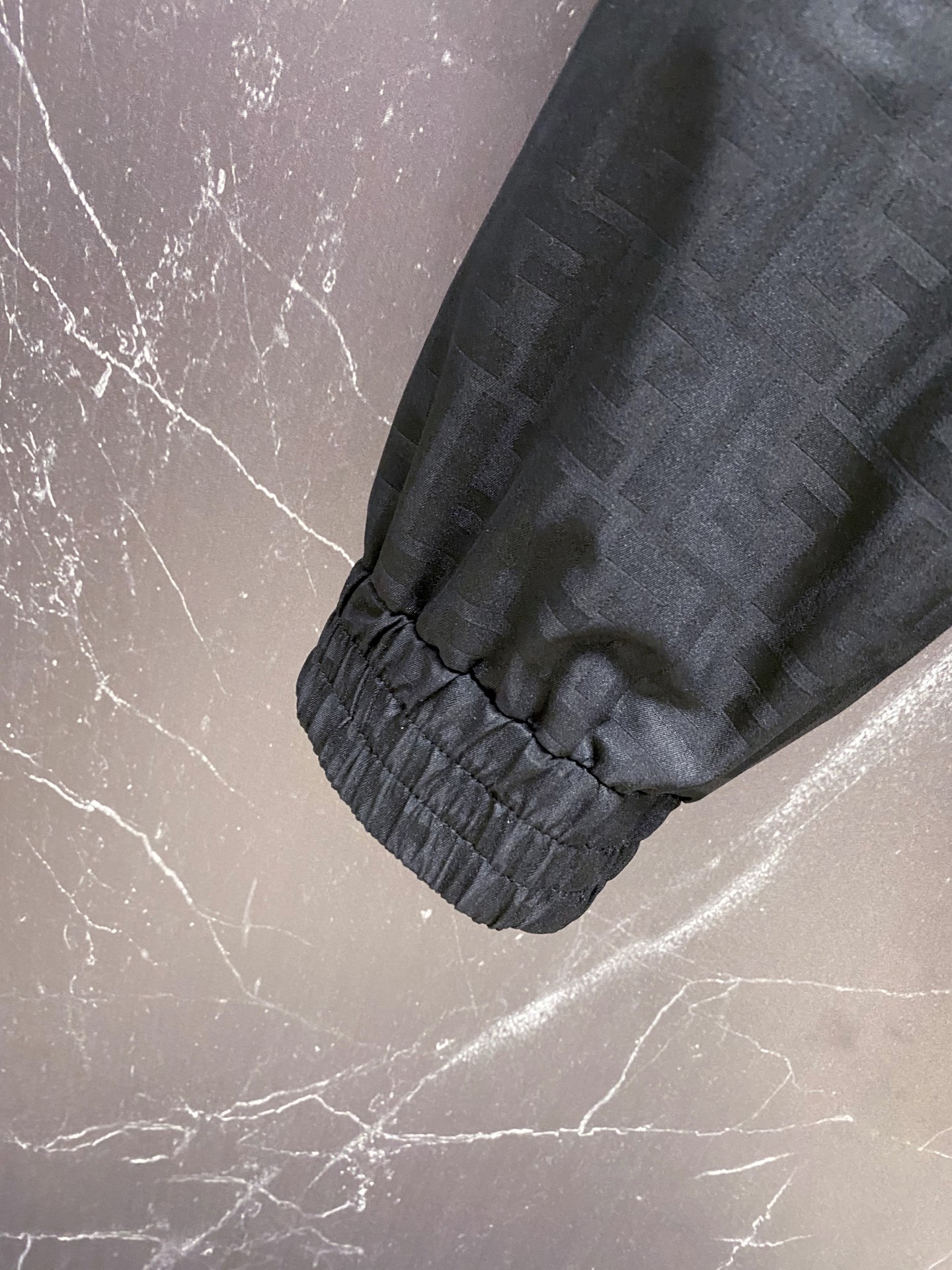 Fendi 芬迪 2026ss春季新款立领夹克外套全高端版本！高定专柜面料辅料，透气舒适度高，细节无可挑