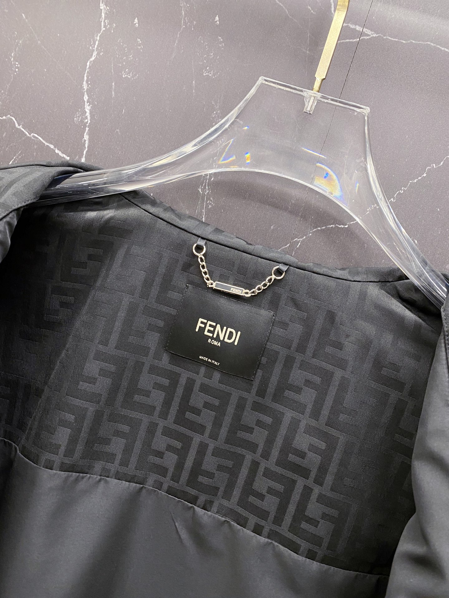 Fendi 芬迪 2026ss春季新款立领夹克外套全高端版本！高定专柜面料辅料，透气舒适度高，细节无可挑