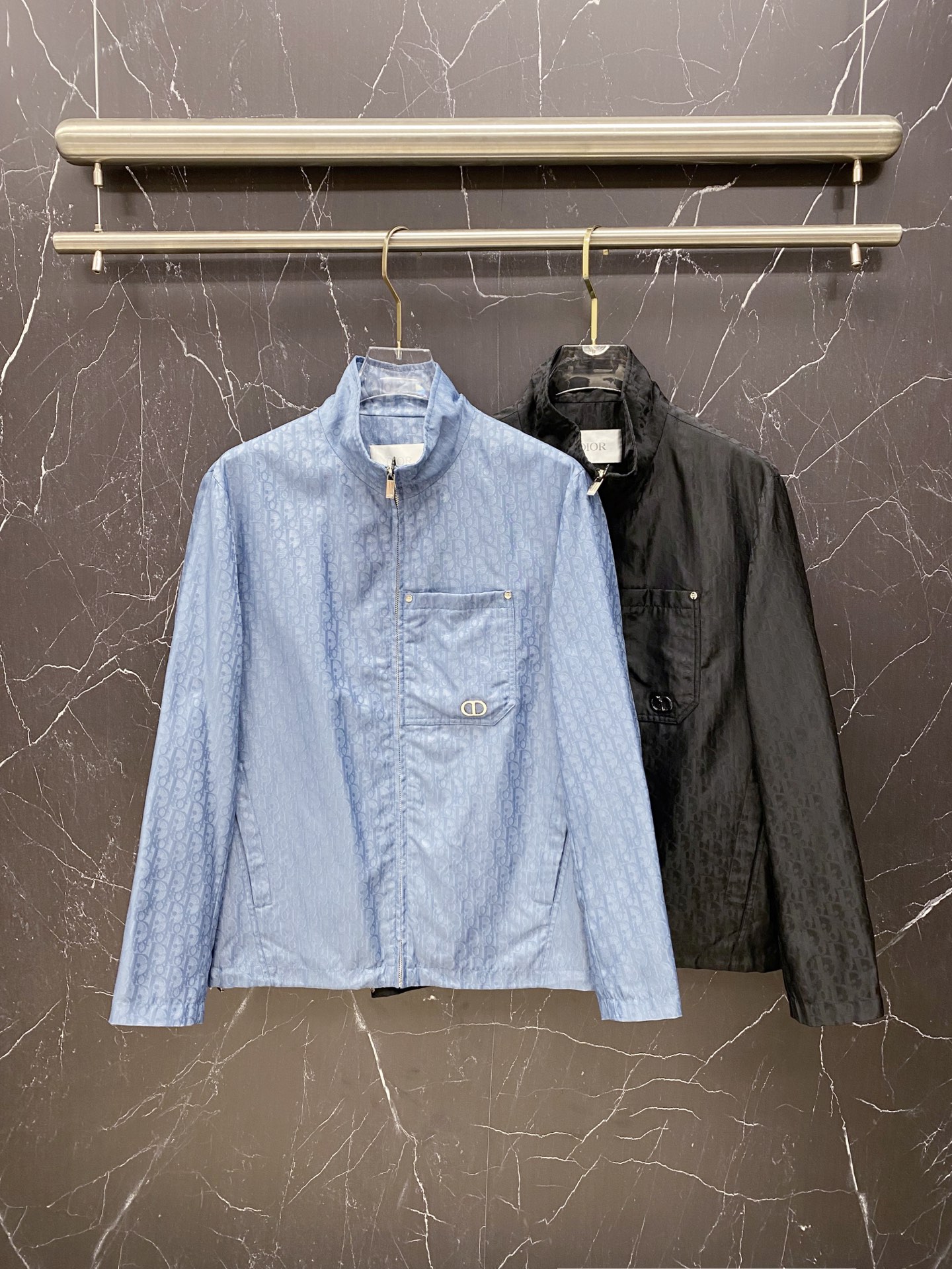 Dior 迪奥 2026ss春季新款立领夹克外套全高端版本！高定专柜面料辅料，透气舒适度高，细节无可挑剔