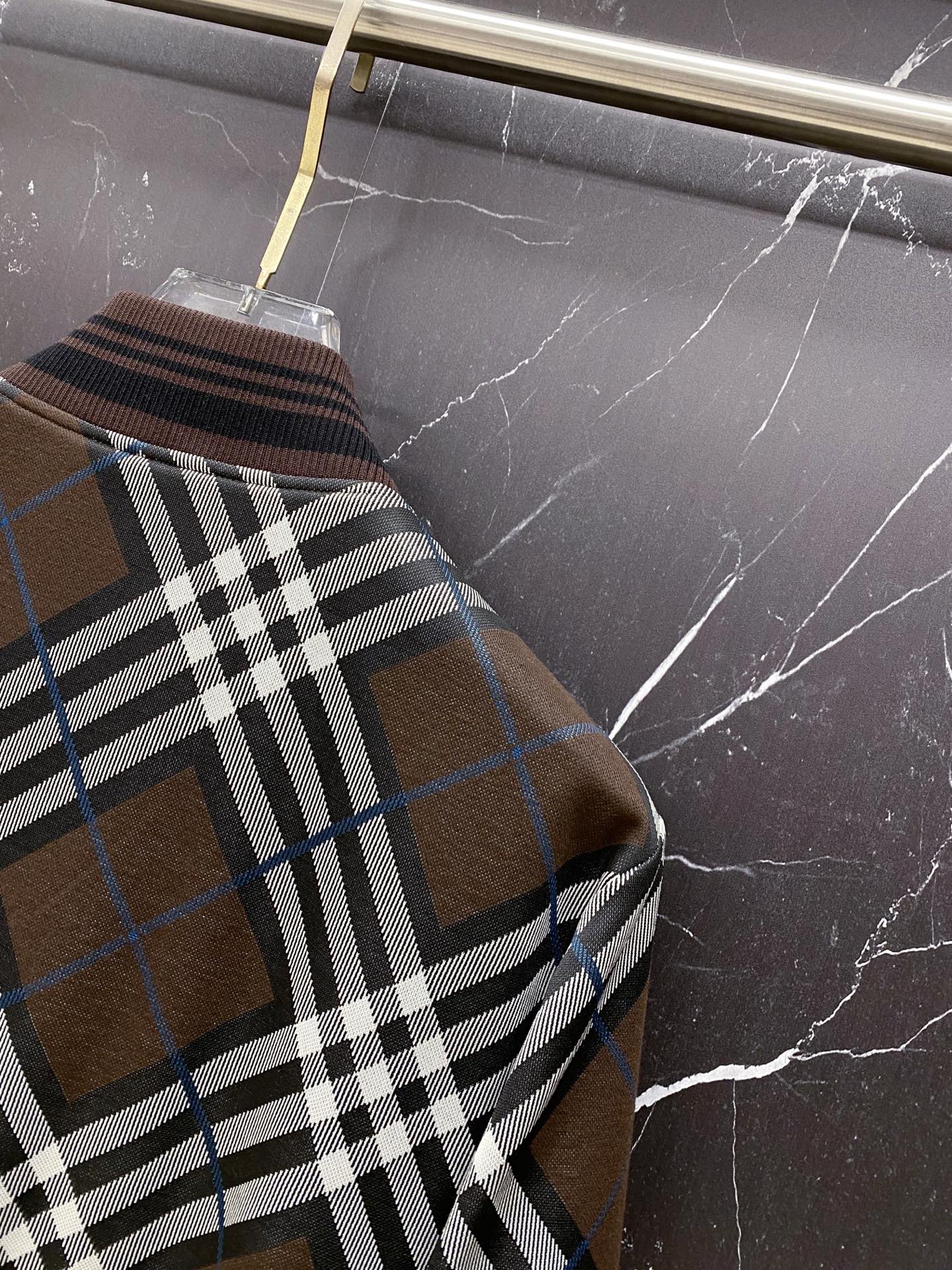 Burberry 巴宝莉 2026ss春季新款夹克外套全高端版本！高定专柜面料辅料，透气舒适度高，细节无