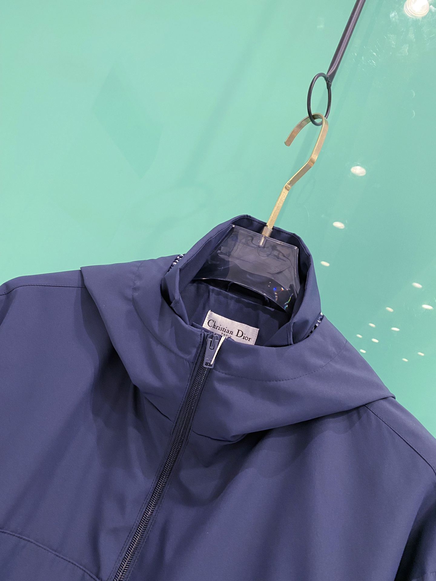 Dior 迪奥 2026ss春季新款连帽夹克外套全高端版本！高定专柜面料辅料，透气舒适度高，细节无可挑剔