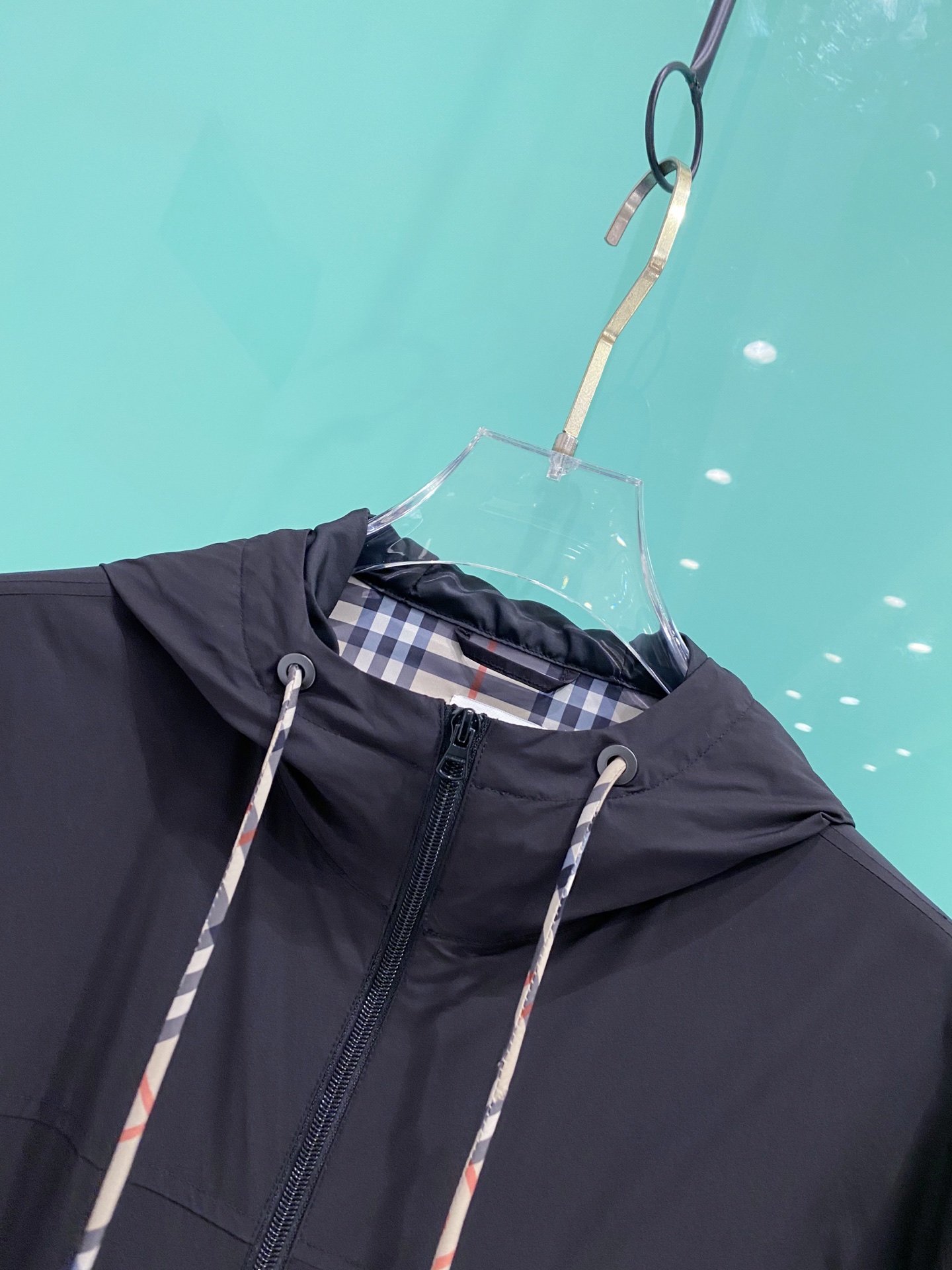 Burberry 巴宝莉 2026ss春季新款连帽夹克外套全高端版本！高定专柜面料辅料，透气舒适度高，细