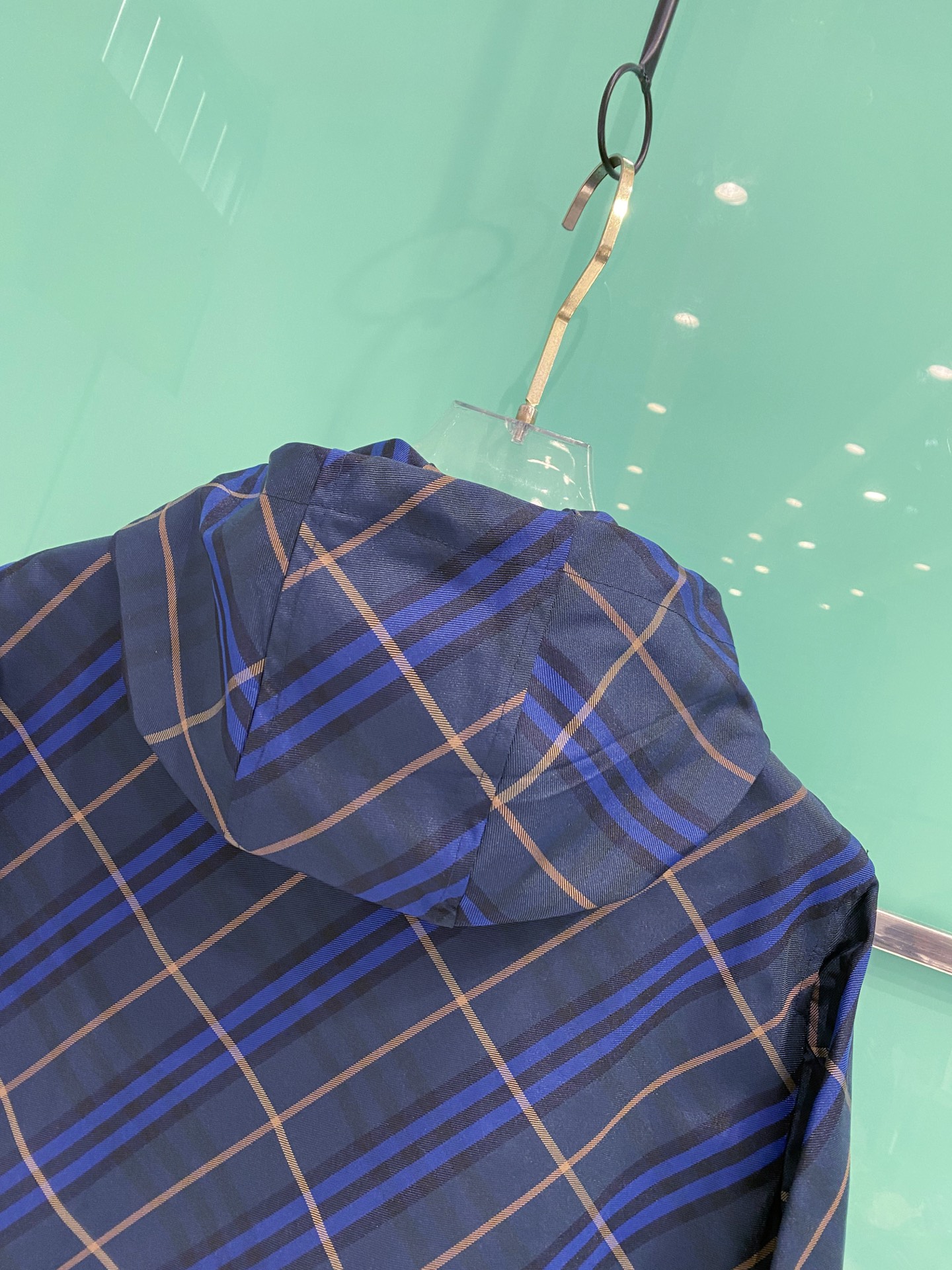 Burberry 巴宝莉 2026春季新款连帽夹克外套，全高端版本！高定专柜面料辅料，透气舒适度高，细节