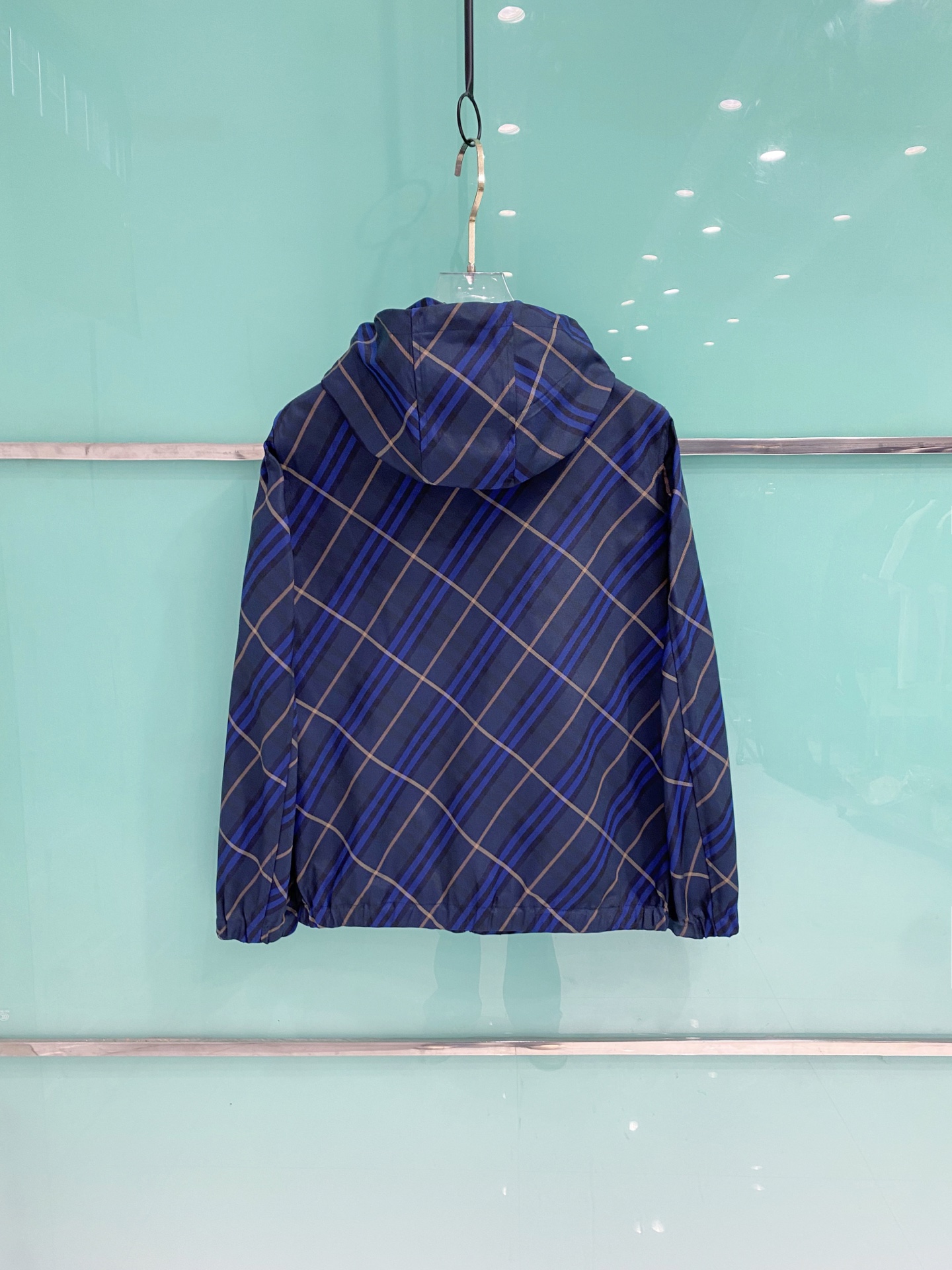 Burberry 巴宝莉 2026春季新款连帽夹克外套，全高端版本！高定专柜面料辅料，透气舒适度高，细节