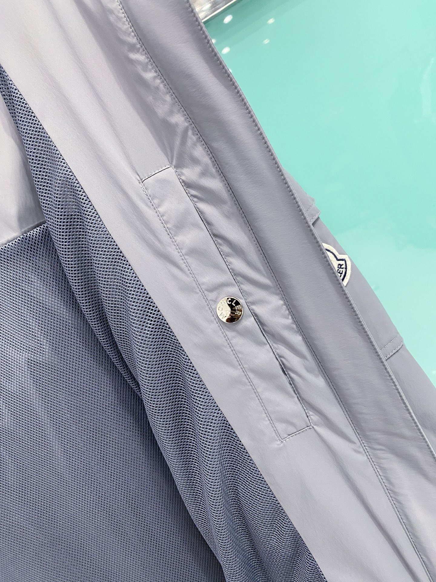 Moncler 蒙口 2026ss春季新款连帽夹克外套全高端版本！高定专柜面料辅料，透气舒适度高，细节无