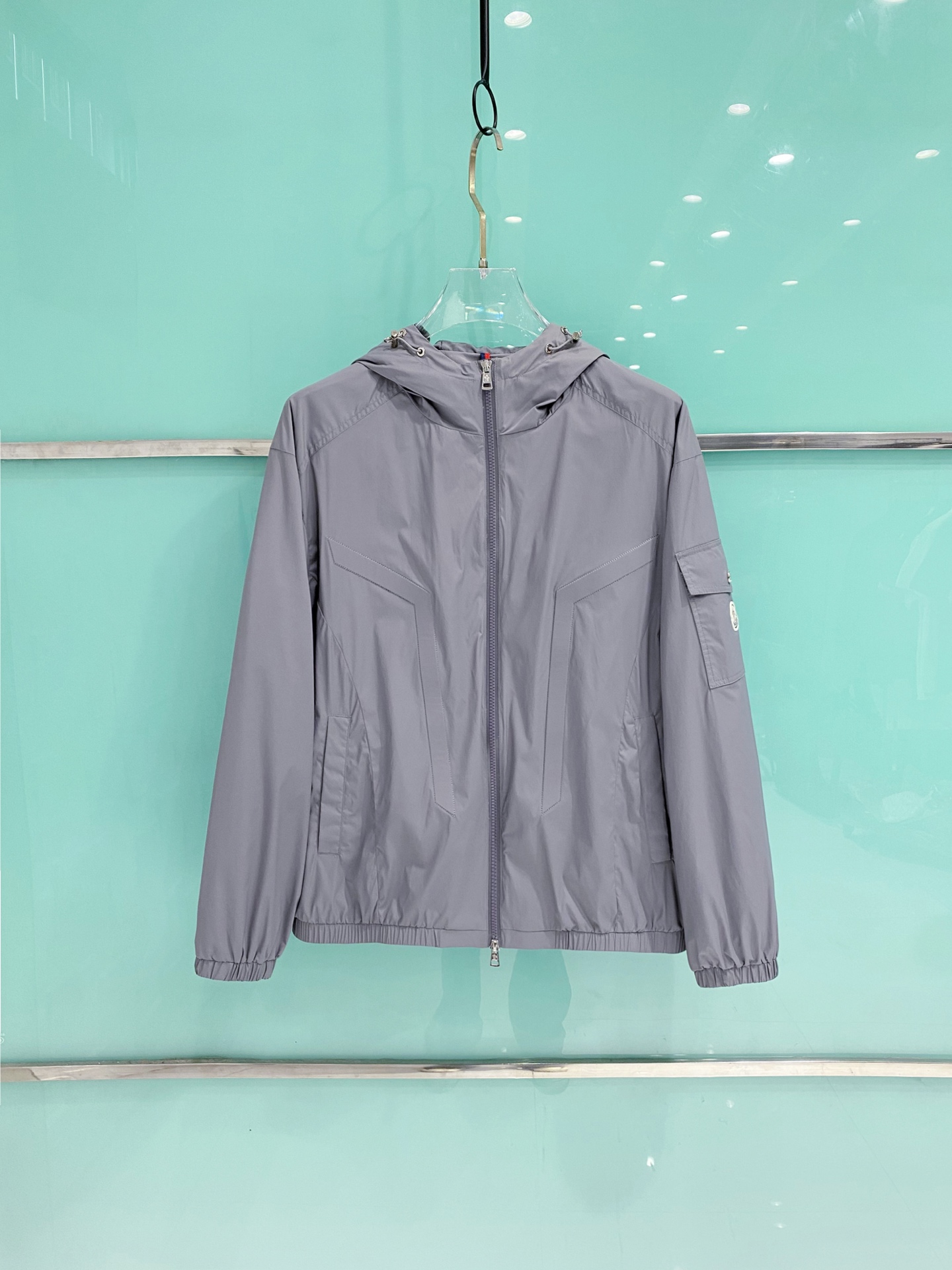 Moncler 蒙口 2026ss春季新款连帽夹克外套全高端版本！高定专柜面料辅料，透气舒适度高，细节无