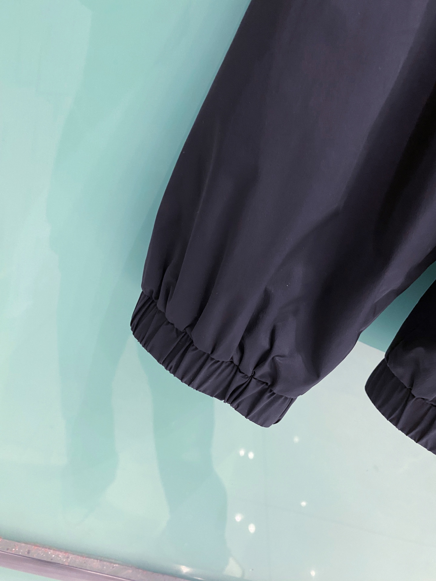 Moncler 蒙口 2026ss春季新款连帽夹克外套全高端版本！高定专柜面料辅料，透气舒适度高，细节无