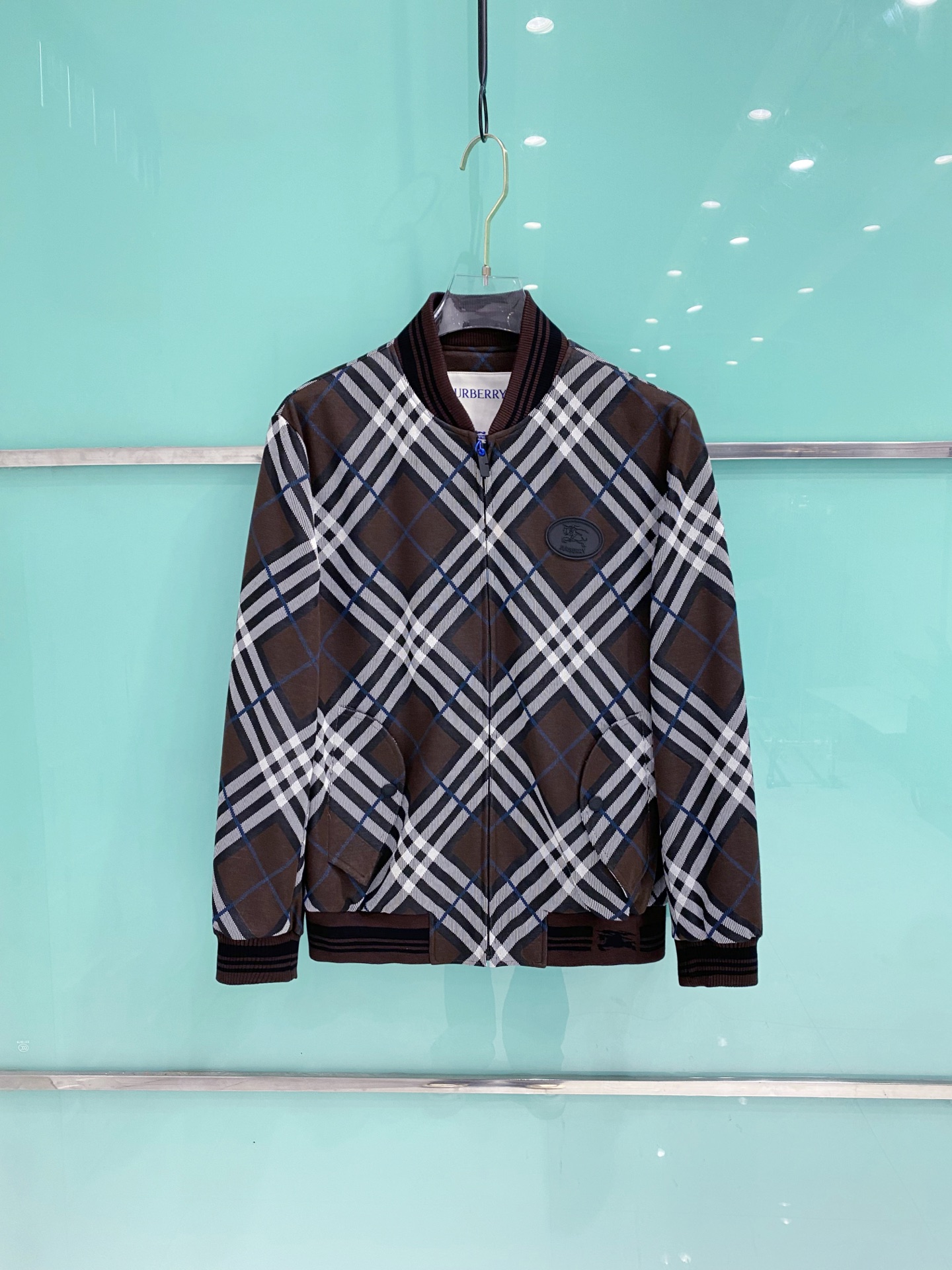 Burberry 巴宝莉 2026ss春季新款夹克外套全高端版本！高定专柜面料辅料，透气舒适度高，细节无