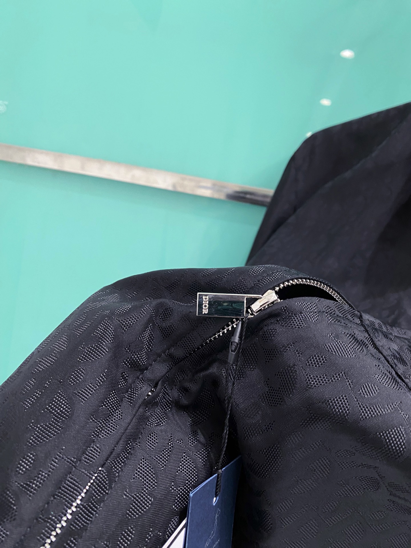 Dior 迪奥 2026ss春季新款立领夹克外套全高端版本！高定专柜面料辅料，透气舒适度高，细节无可挑剔