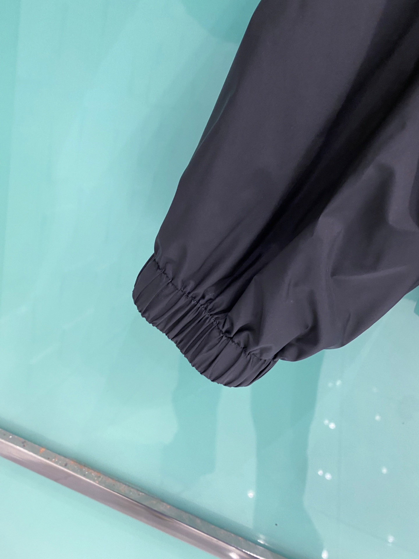 Prada 普拉达 双面穿 2026ss春季新款连帽夹克外套全高端版本！高定专柜面料辅料，透气舒适度高，