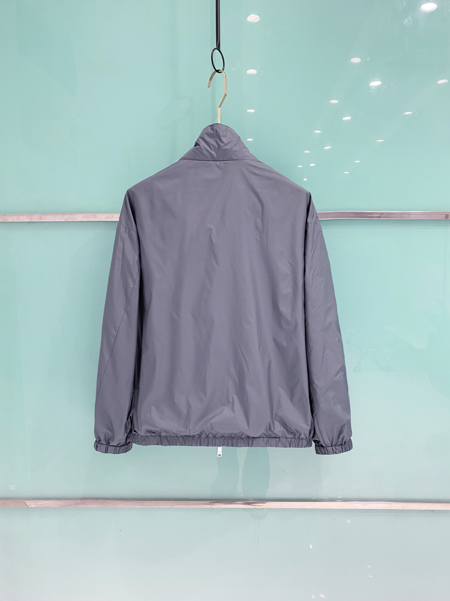 Prada 普拉达 双面穿 2026ss春季新款连帽夹克外套全高端版本！高定专柜面料辅料，透气舒适度高，