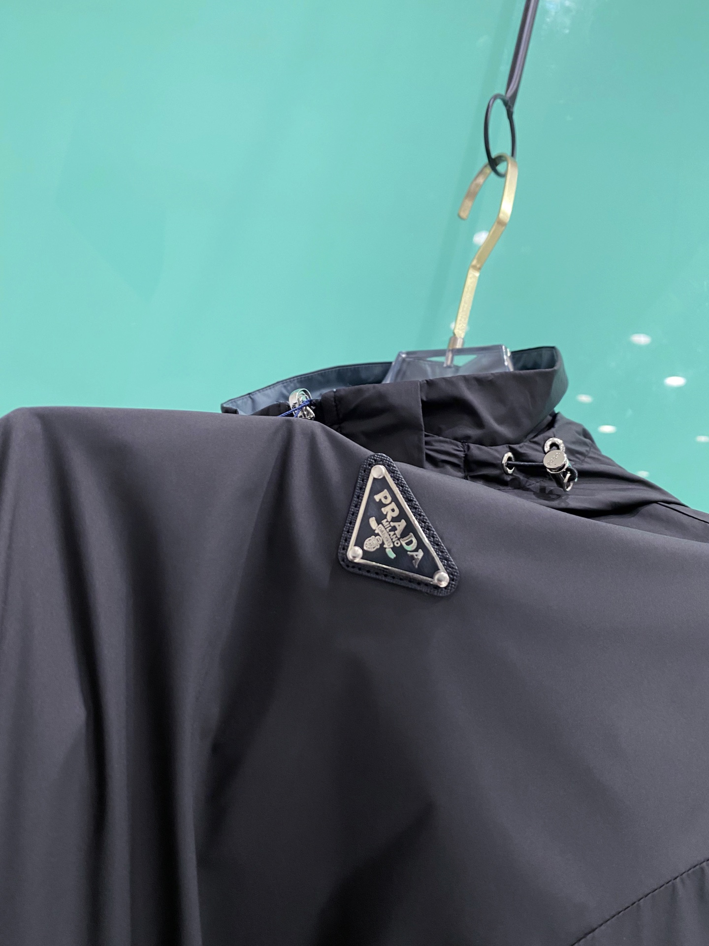 Prada 普拉达 双面穿 2026ss春季新款连帽夹克外套全高端版本！高定专柜面料辅料，透气舒适度高，