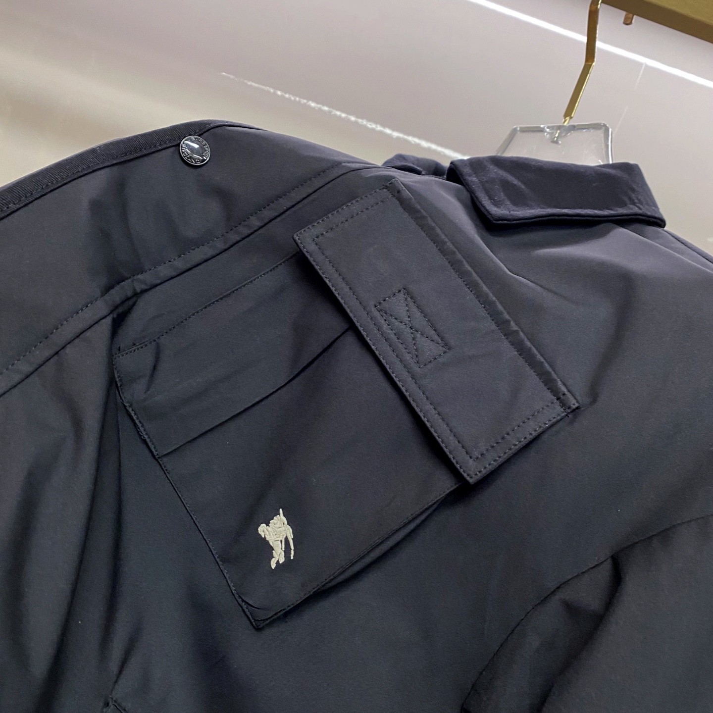 Burberry 巴宝莉 2026ss春季新款夹克外套全高端版本！高定专柜面料辅料，透气舒适度高，细节无