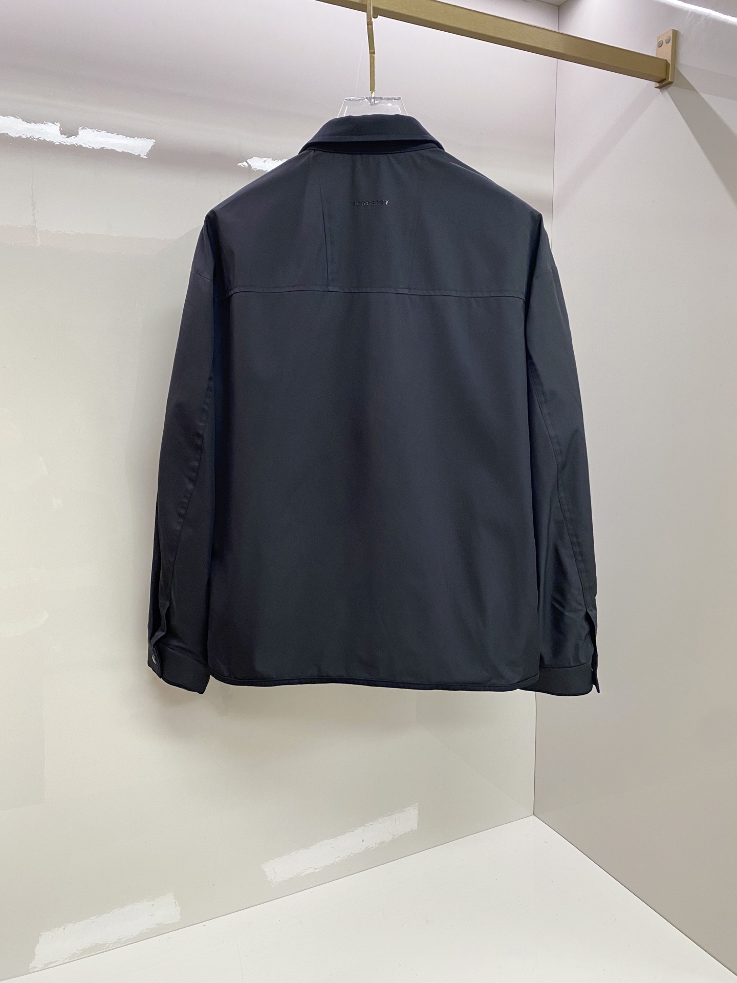 Burberry 巴宝莉 2026ss春季新款夹克外套全高端版本！高定专柜面料辅料，透气舒适度高，细节无