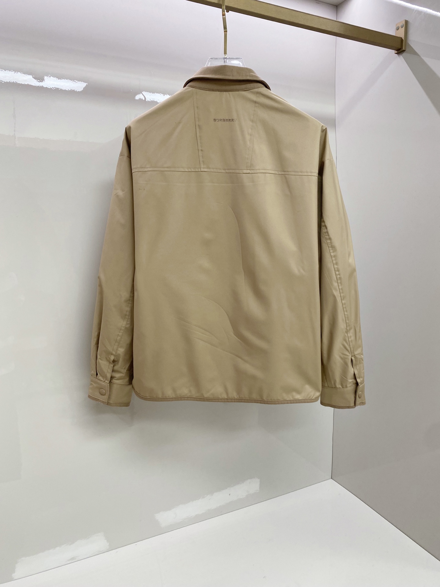 Burberry 巴宝莉 2026ss春季新款夹克外套全高端版本！高定专柜面料辅料，透气舒适度高，细节无