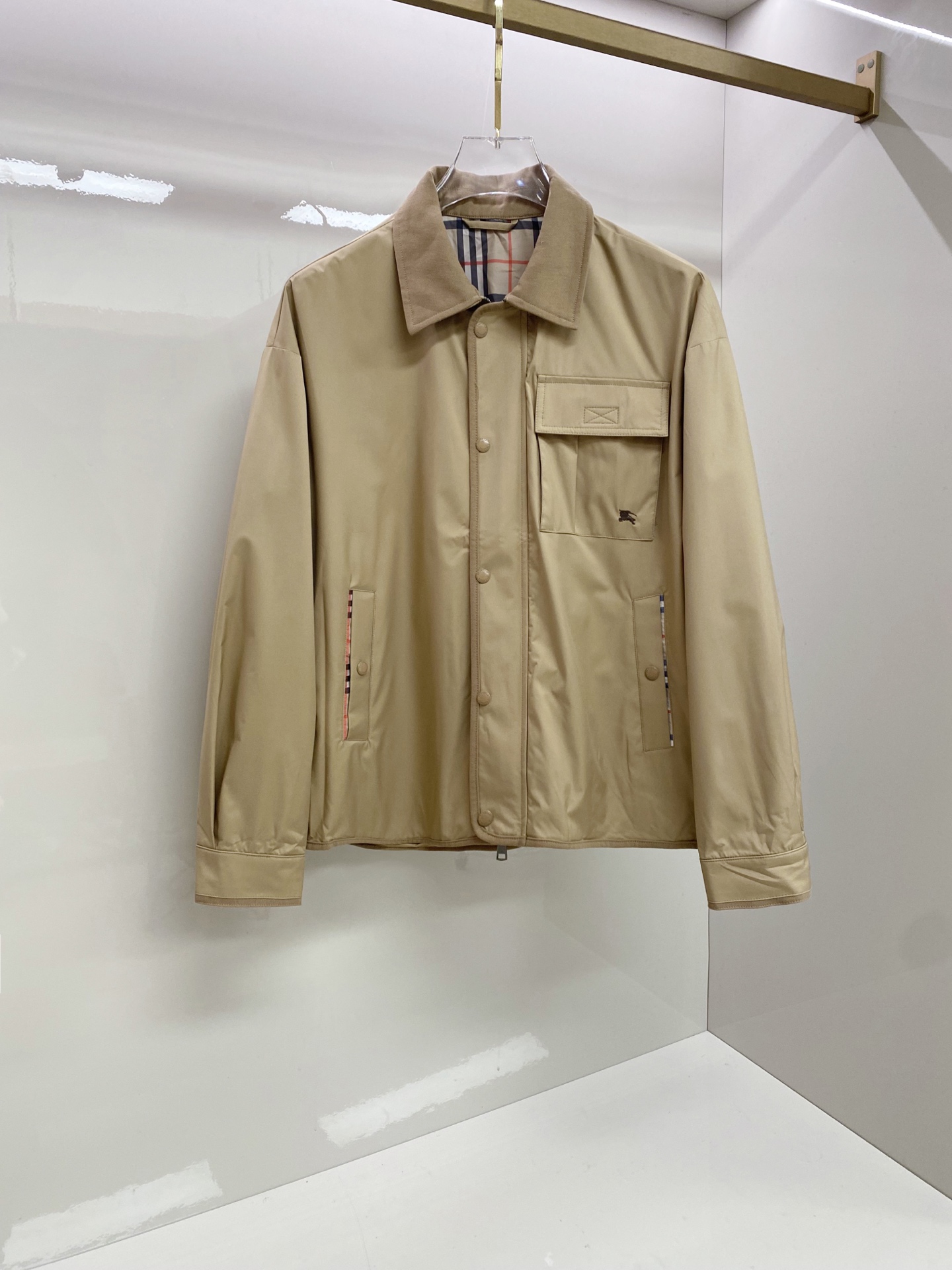 Burberry 巴宝莉 2026ss春季新款夹克外套全高端版本！高定专柜面料辅料，透气舒适度高，细节无