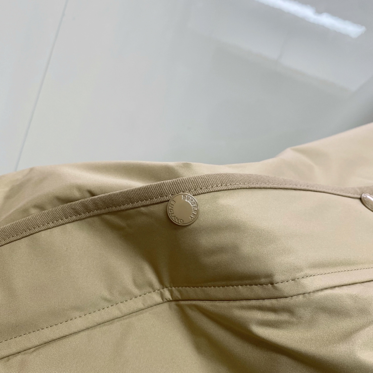 Burberry 巴宝莉 2026ss春季新款夹克外套全高端版本！高定专柜面料辅料，透气舒适度高，细节无