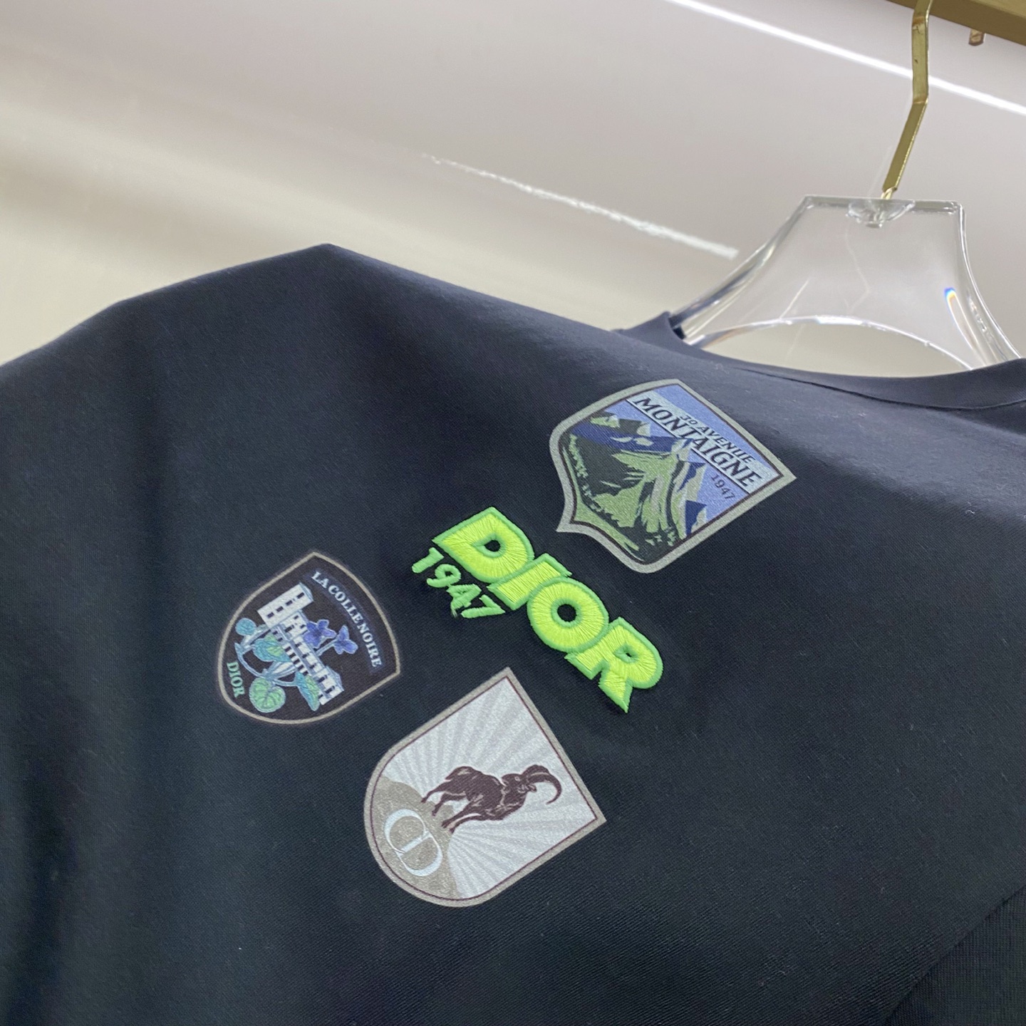 Dior 迪奥 2026ss 春夏新款首发专柜最新款短袖圆领T恤 高端订制 设计前卫时尚！品牌logo重