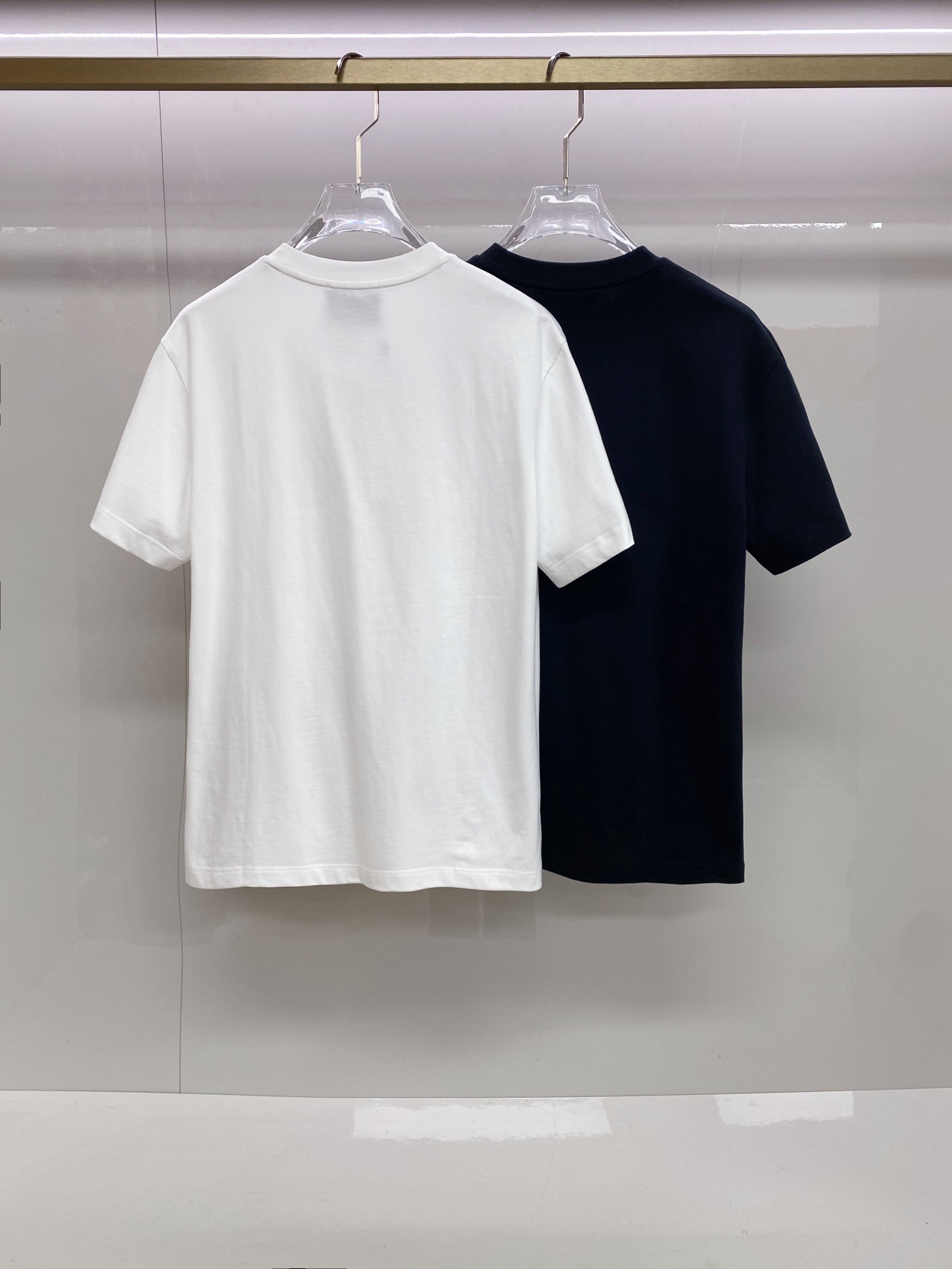 Gucci 古奇 2026ss 春夏新款首发专柜最新款短袖圆领T恤 高端订制 设计前卫时尚！品牌logo