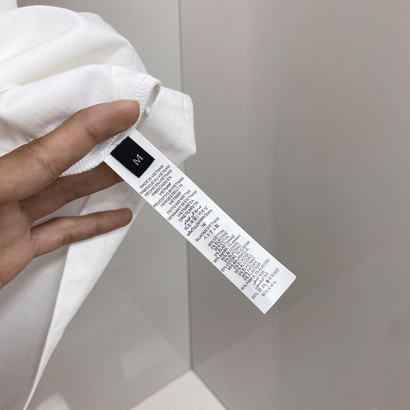 ALO 2026ss 春夏新款首发专柜最新款短袖圆领T恤 高端订制 设计前卫时尚！品牌logo重工艺设计