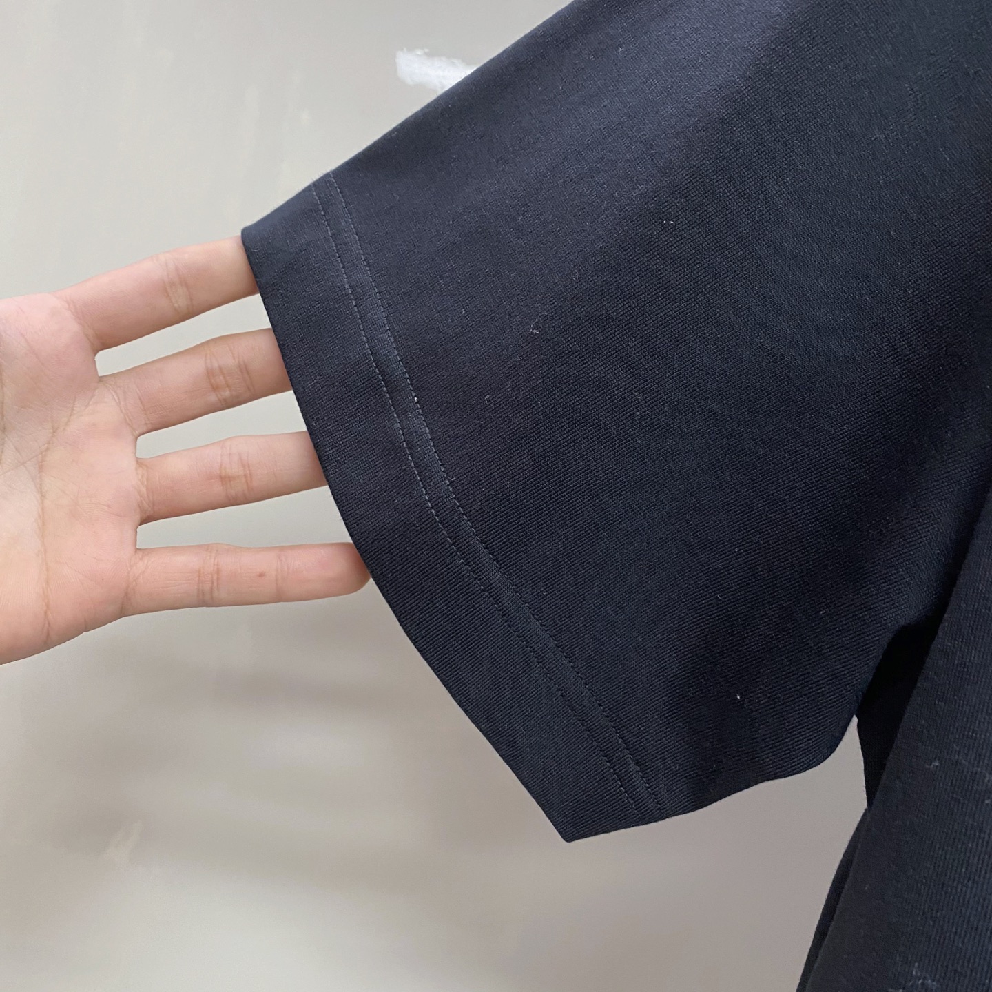 Burberry 巴宝莉 2026ss 春夏新款首发专柜最新款短袖圆领T恤 高端订制 设计前卫时尚！品牌