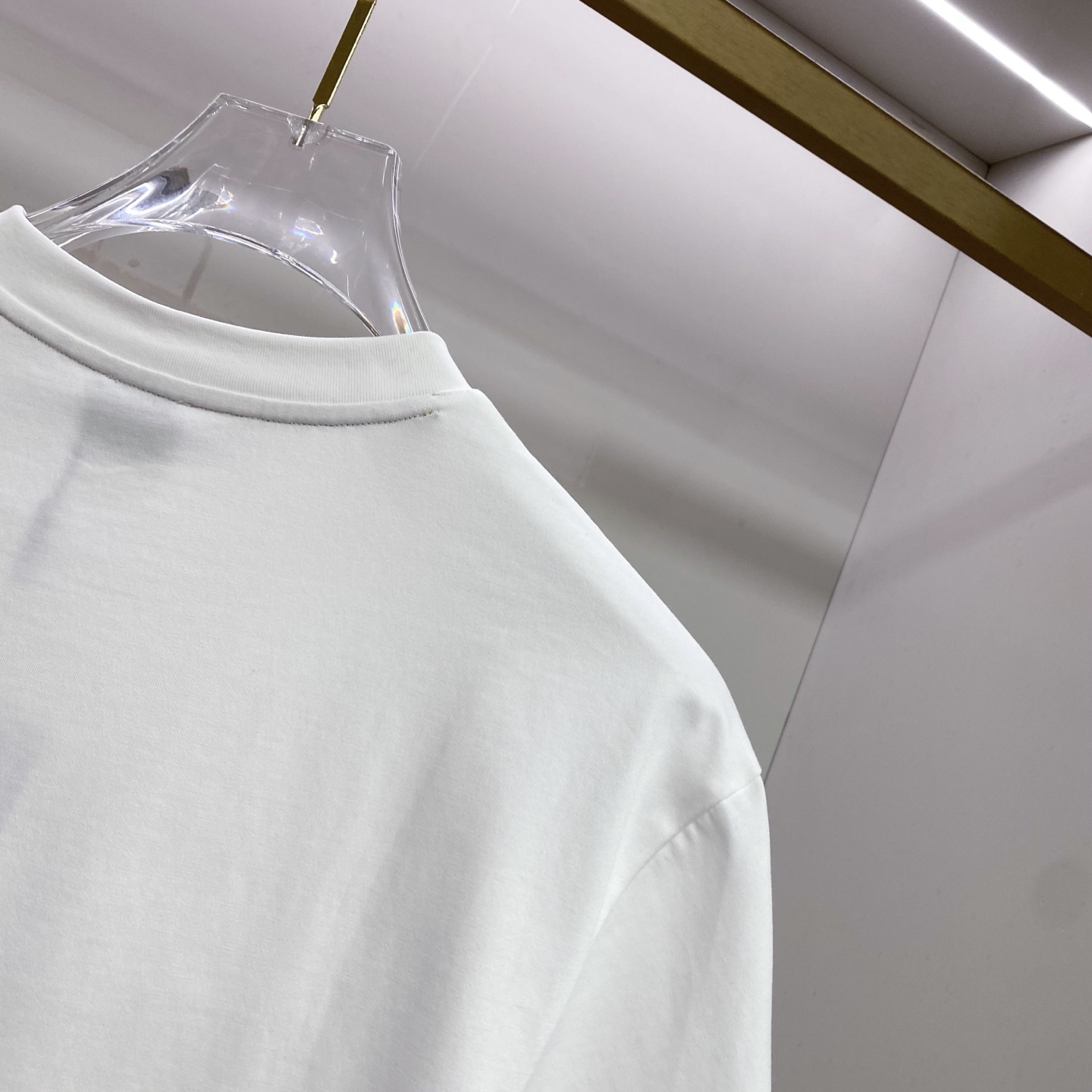 Burberry 巴宝莉 2026ss 春夏新款首发专柜最新款短袖圆领T恤 高端订制 设计前卫时尚！品牌