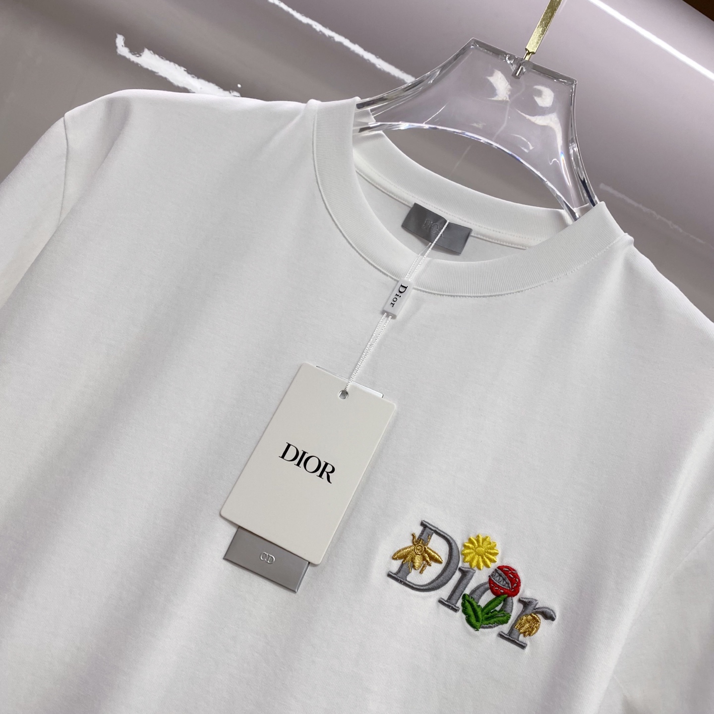 Dior 迪奥 2026ss 春夏新款首发专柜最新款短袖圆领T恤 高端订制 设计前卫时尚！品牌logo重