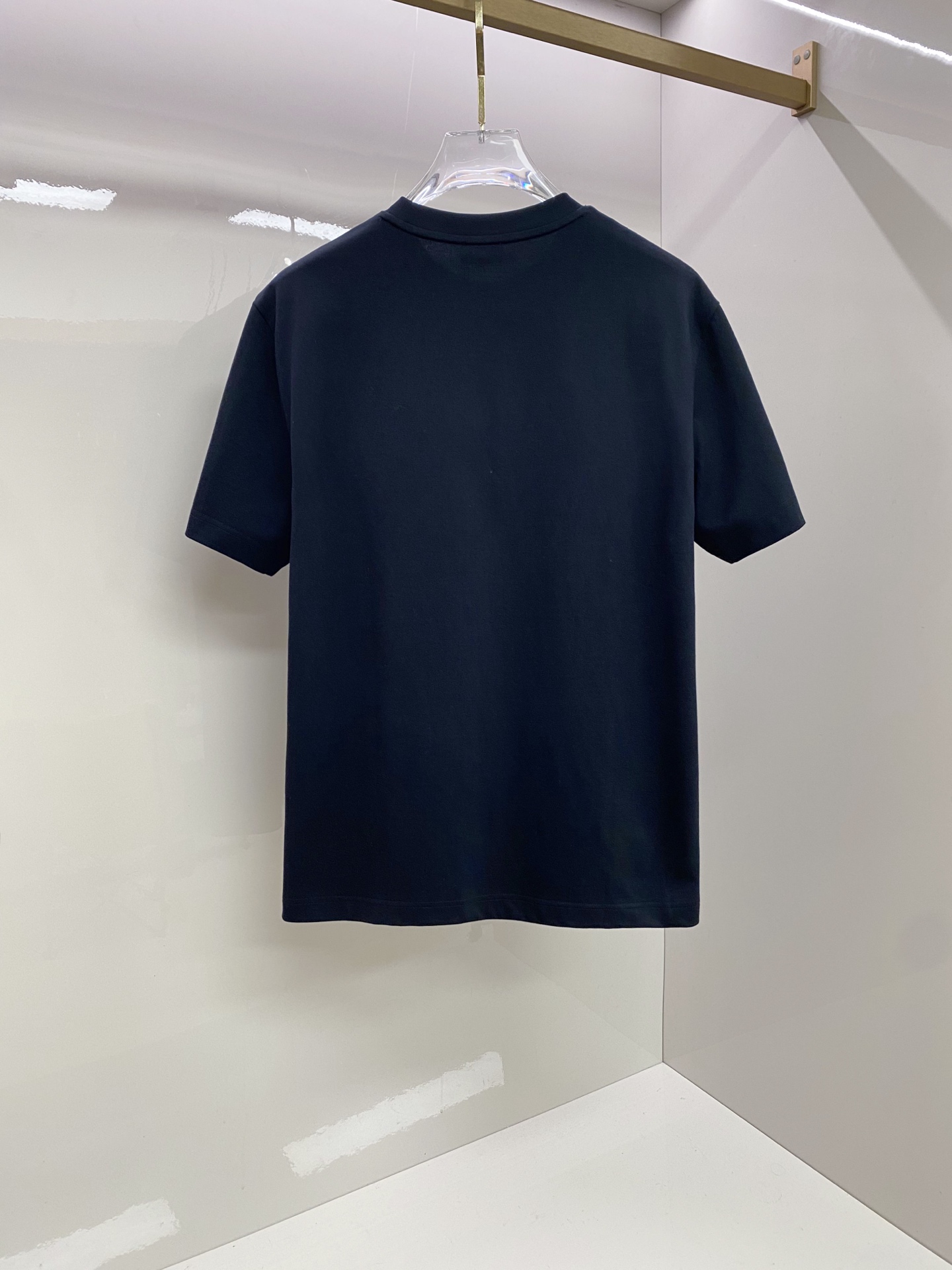 Fendi 芬迪 2026ss 春夏新款首发专柜最新款短袖圆领T恤 高端订制 设计前卫时尚！品牌logo