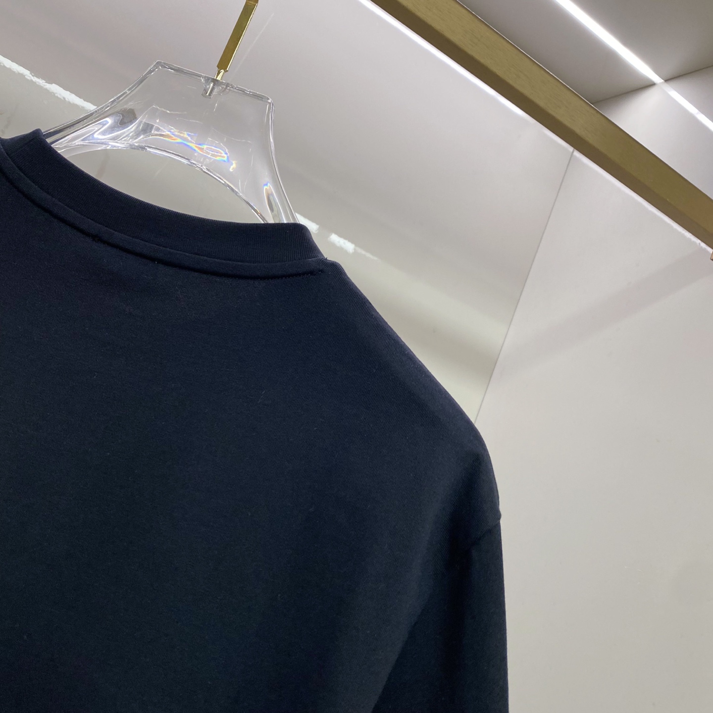 Fendi 芬迪 2026ss 春夏新款首发专柜最新款短袖圆领T恤 高端订制 设计前卫时尚！品牌logo