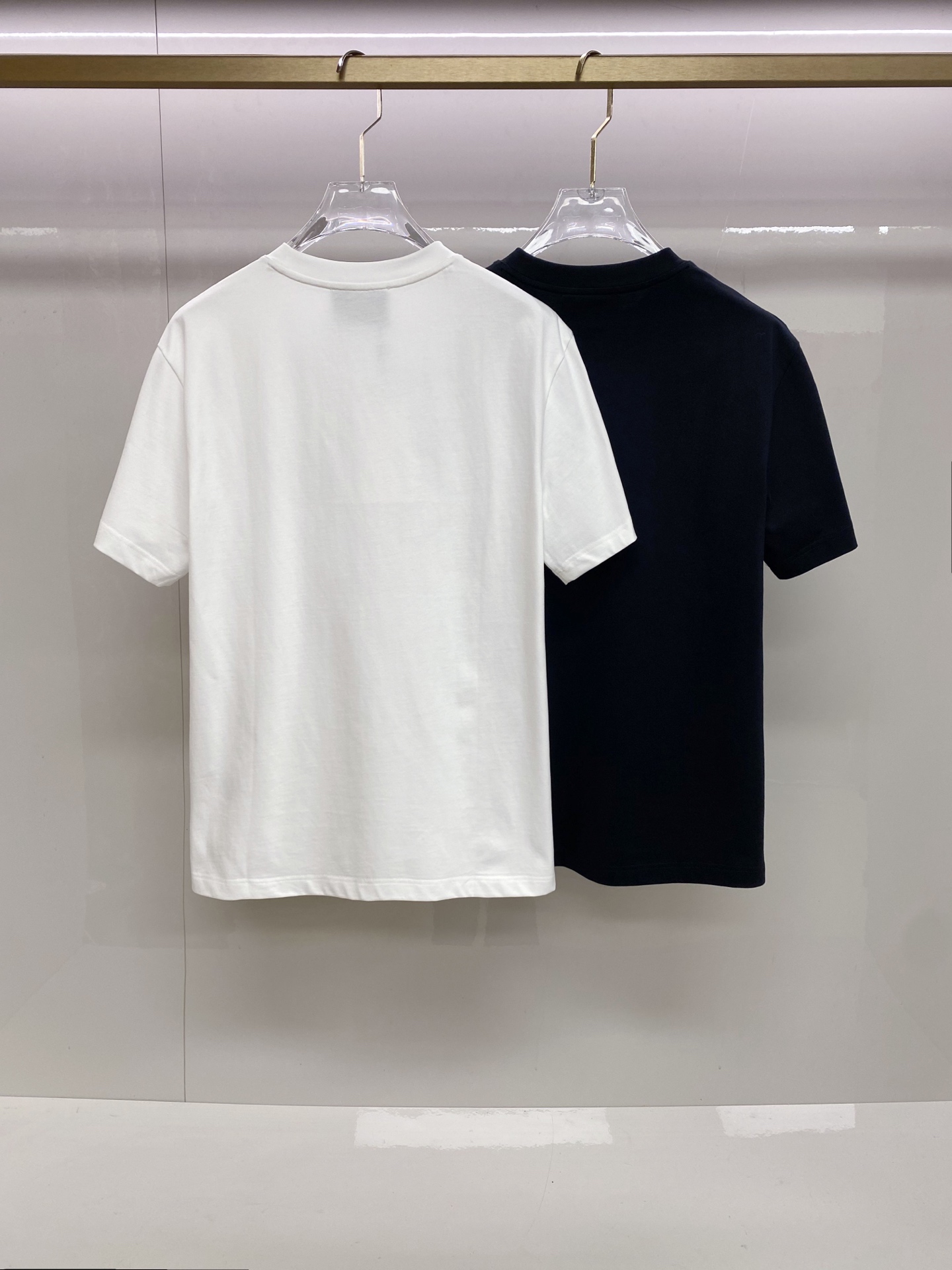 Gucci 古奇 2026ss 春夏新款首发专柜最新款短袖圆领T恤 高端订制 设计前卫时尚！品牌logo