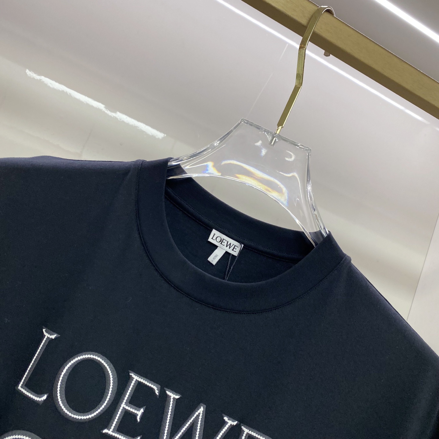 Loewe 罗意威 2026ss 春夏新款首发专柜最新款短袖圆领T恤 高端订制 设计前卫时尚！品牌log