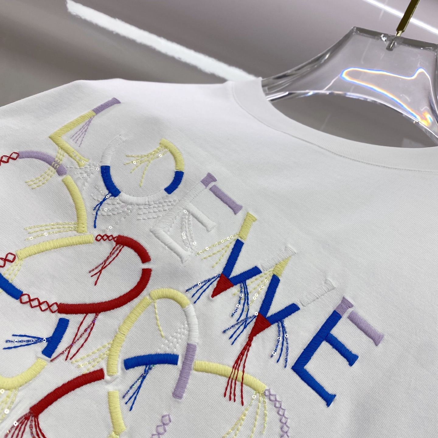 Loewe 罗意威 2026ss 春夏新款首发专柜最新款短袖圆领T恤 高端订制 设计前卫时尚！品牌log