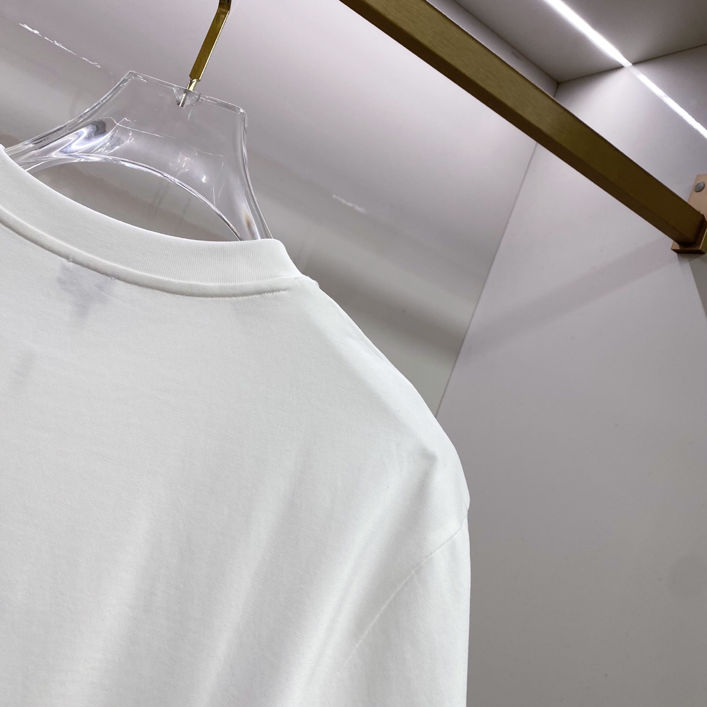 Loewe 罗意威 2026ss 春夏新款首发专柜最新款短袖圆领T恤 高端订制 设计前卫时尚！品牌log