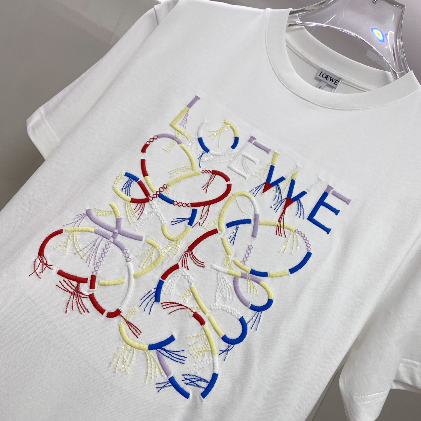 Loewe 罗意威 2026ss 春夏新款首发专柜最新款短袖圆领T恤 高端订制 设计前卫时尚！品牌log