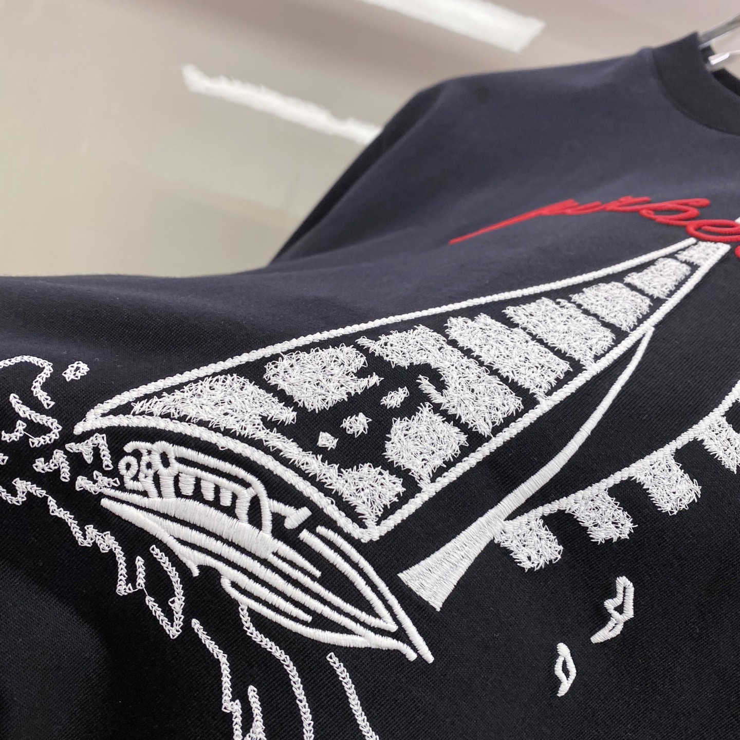 Burberry 巴宝莉 2026ss 春夏新款首发专柜最新款短袖圆领T恤 高端订制 设计前卫时尚！品牌