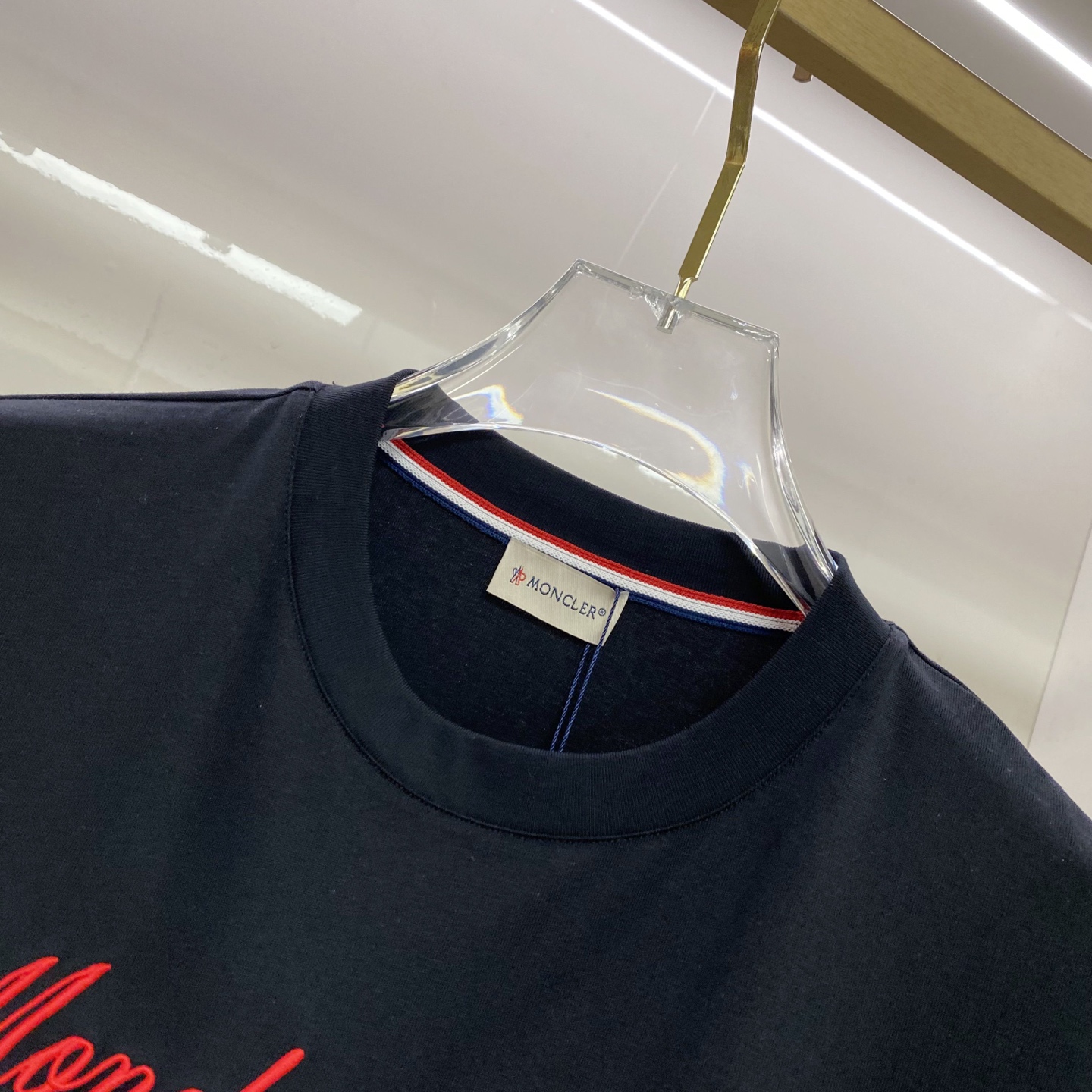 Moncler 蒙口 2026ss 春夏新款首发专柜最新款短袖圆领T恤 高端订制 设计前卫时尚！品牌lo