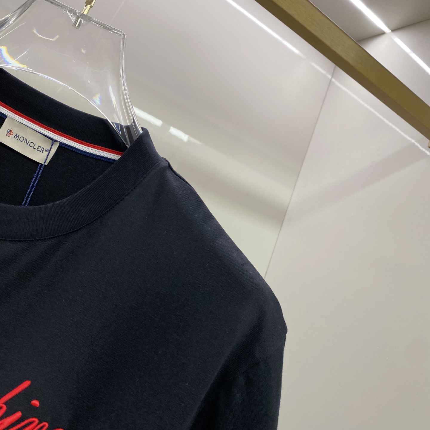 Moncler 蒙口 2026ss 春夏新款首发专柜最新款短袖圆领T恤 高端订制 设计前卫时尚！品牌lo