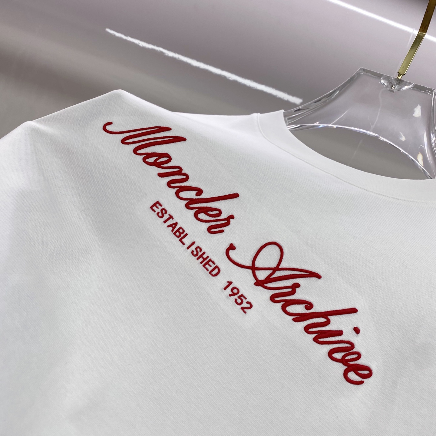 Moncler 蒙口 2026ss 春夏新款首发专柜最新款短袖圆领T恤 高端订制 设计前卫时尚！品牌lo