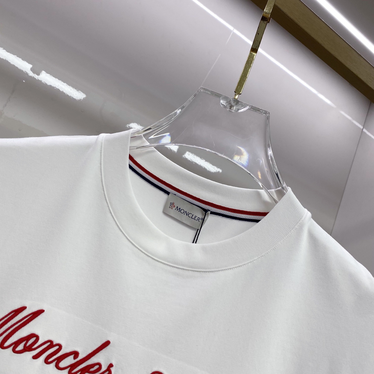 Moncler 蒙口 2026ss 春夏新款首发专柜最新款短袖圆领T恤 高端订制 设计前卫时尚！品牌lo