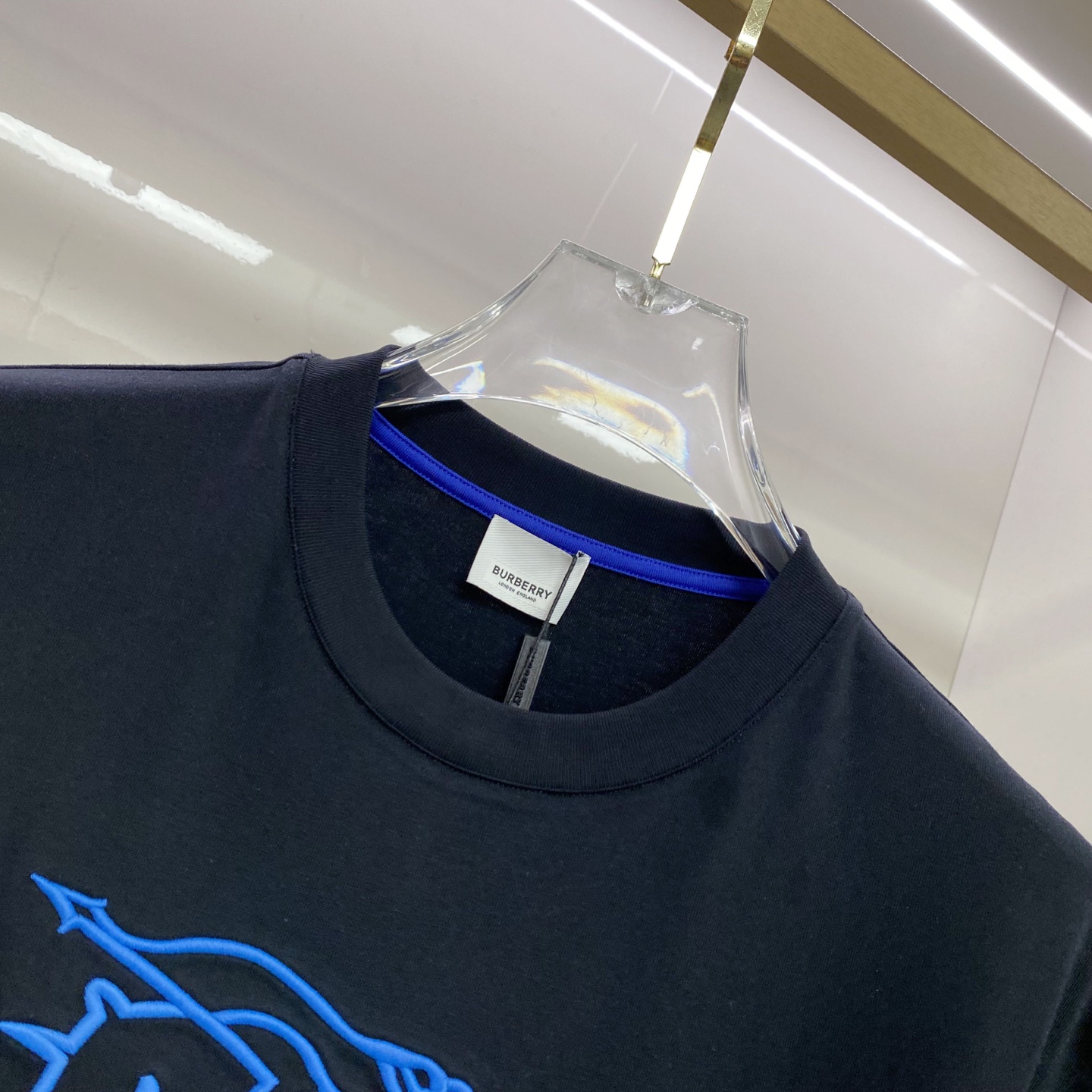Burberry 巴宝莉 2026ss 春夏新款首发专柜最新款短袖圆领T恤 高端订制 设计前卫时尚！品牌