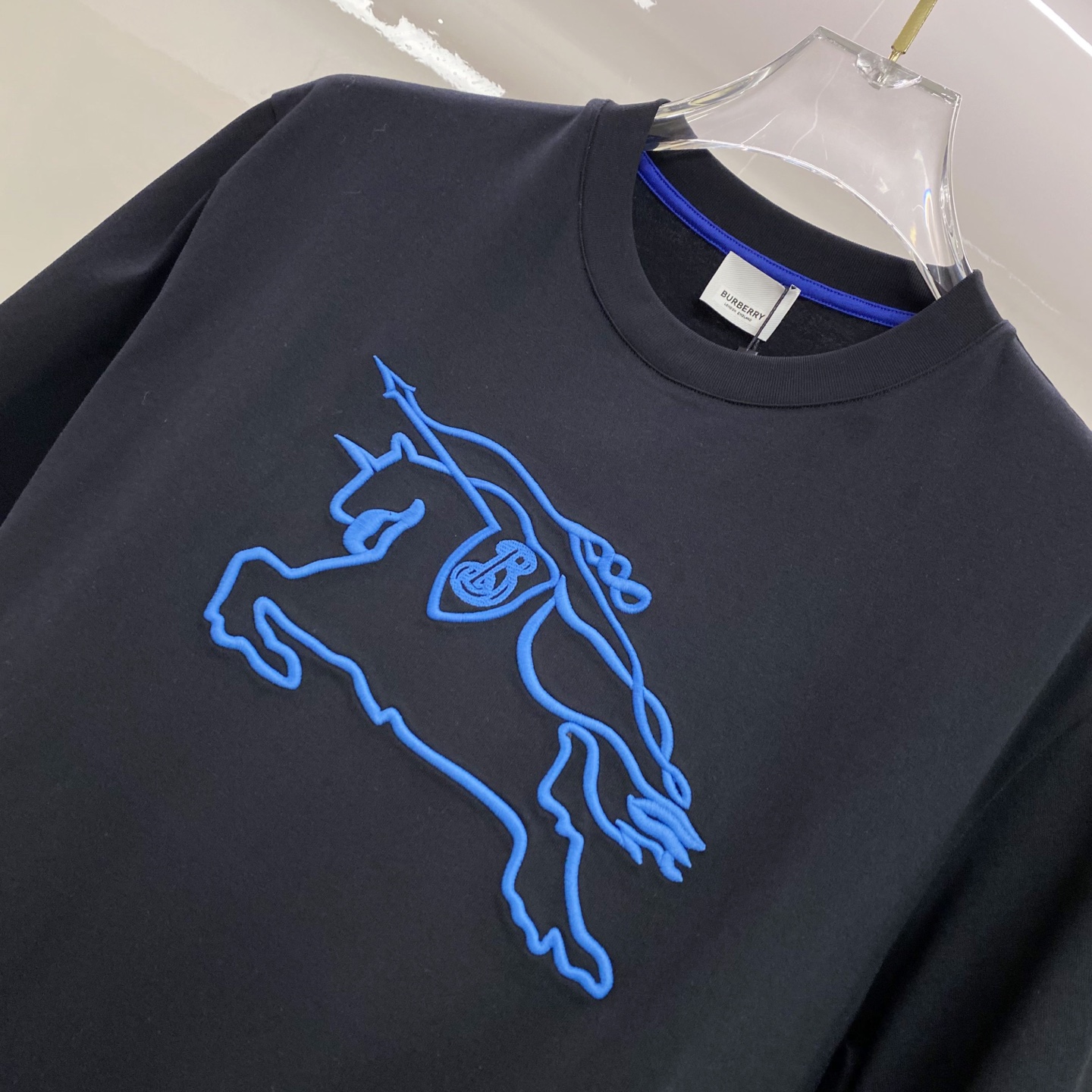 Burberry 巴宝莉 2026ss 春夏新款首发专柜最新款短袖圆领T恤 高端订制 设计前卫时尚！品牌