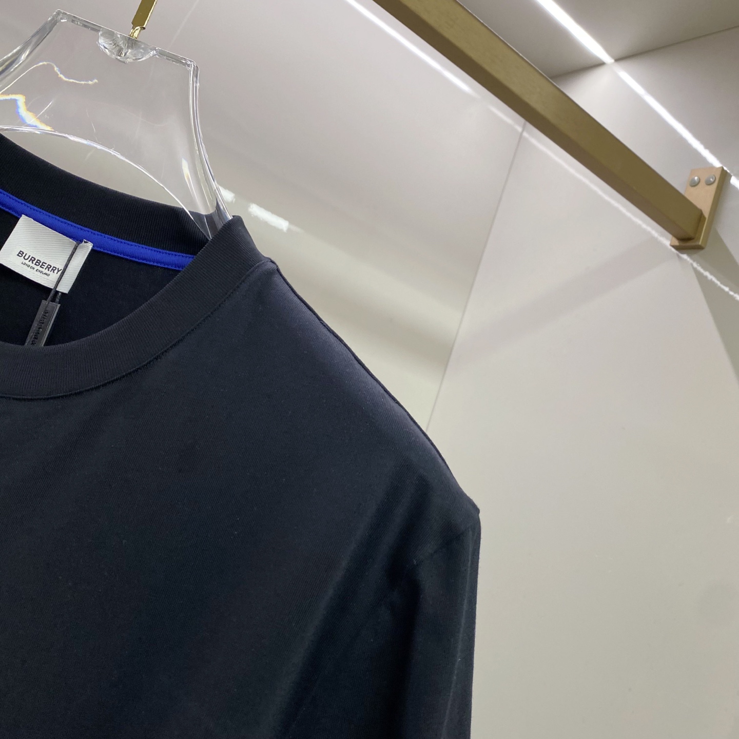 Burberry 巴宝莉 2026ss 春夏新款首发专柜最新款短袖圆领T恤 高端订制 设计前卫时尚！品牌