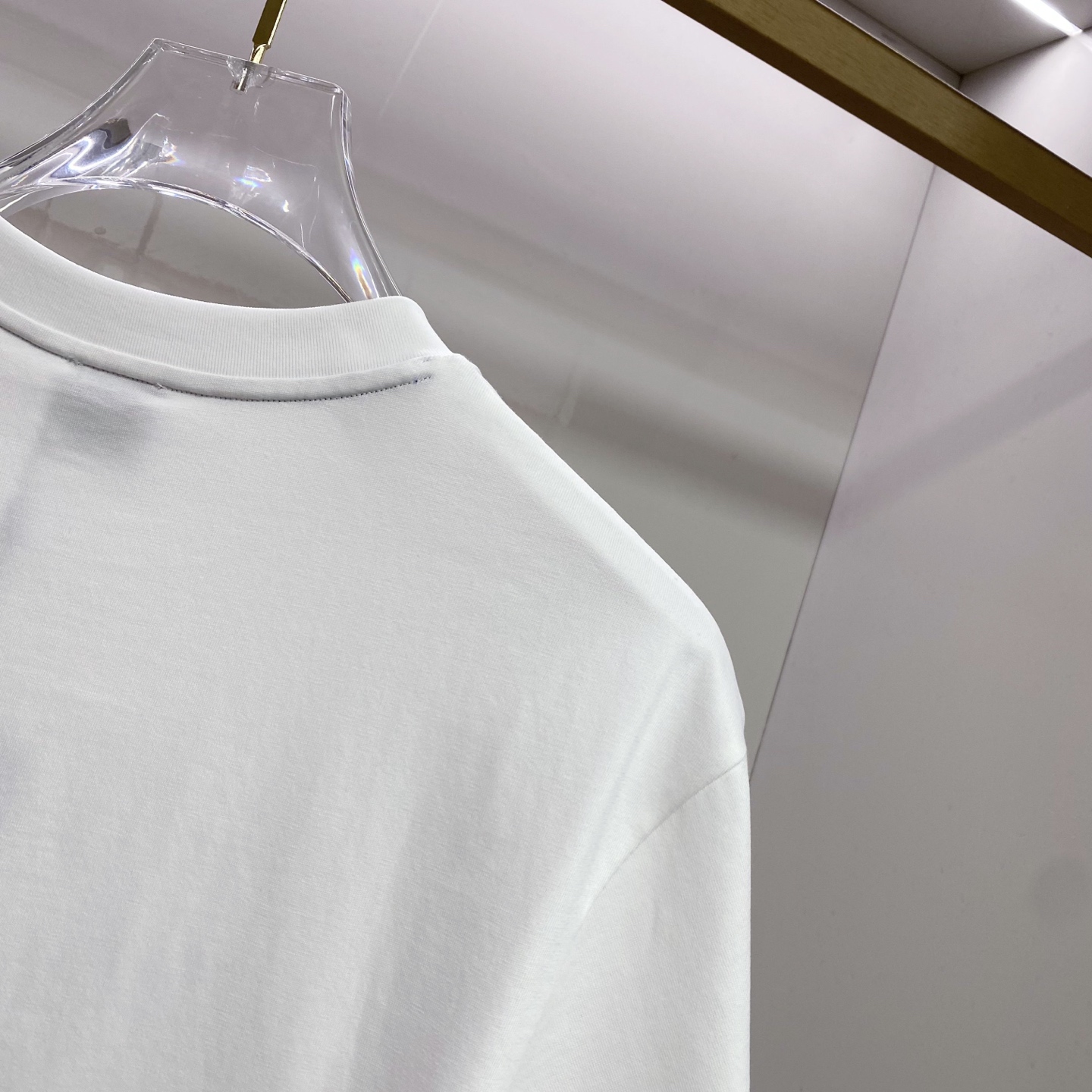 Burberry 巴宝莉 2026ss 春夏新款首发专柜最新款短袖圆领T恤 高端订制 设计前卫时尚！品牌