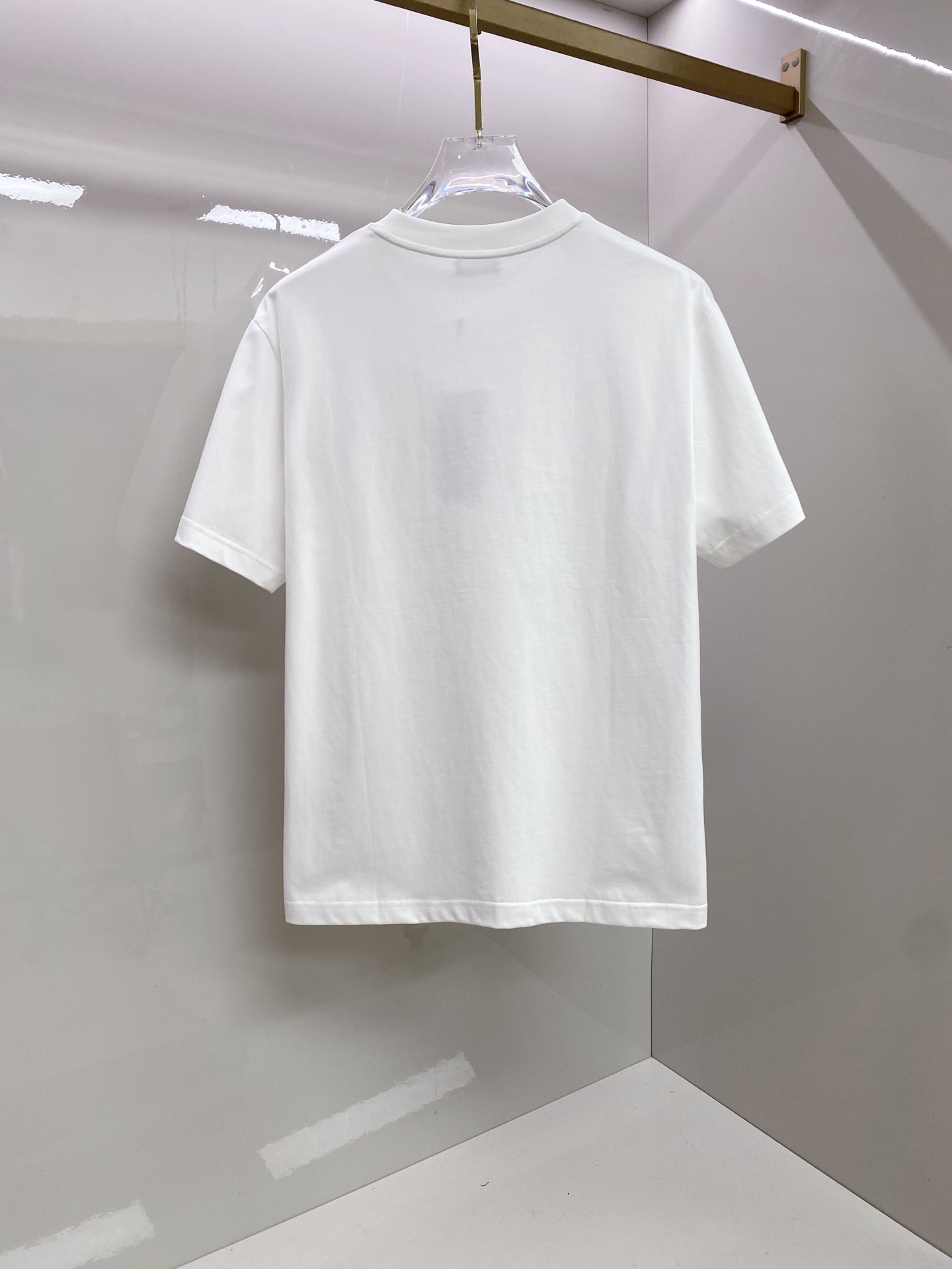 Dior 迪奥 2026ss 春夏新款首发专柜最新款短袖圆领T恤 高端订制 设计前卫时尚！品牌logo重