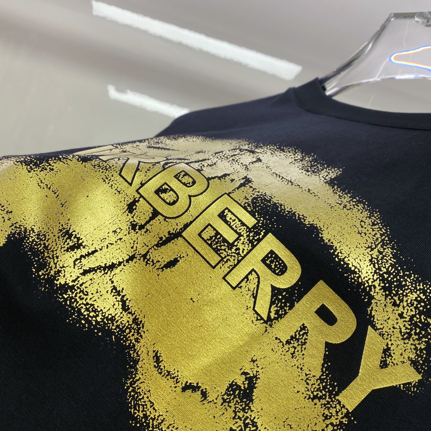 Burberry 巴宝莉 2026ss 春夏新款首发专柜最新款短袖圆领T恤 高端订制 设计前卫时尚！品牌