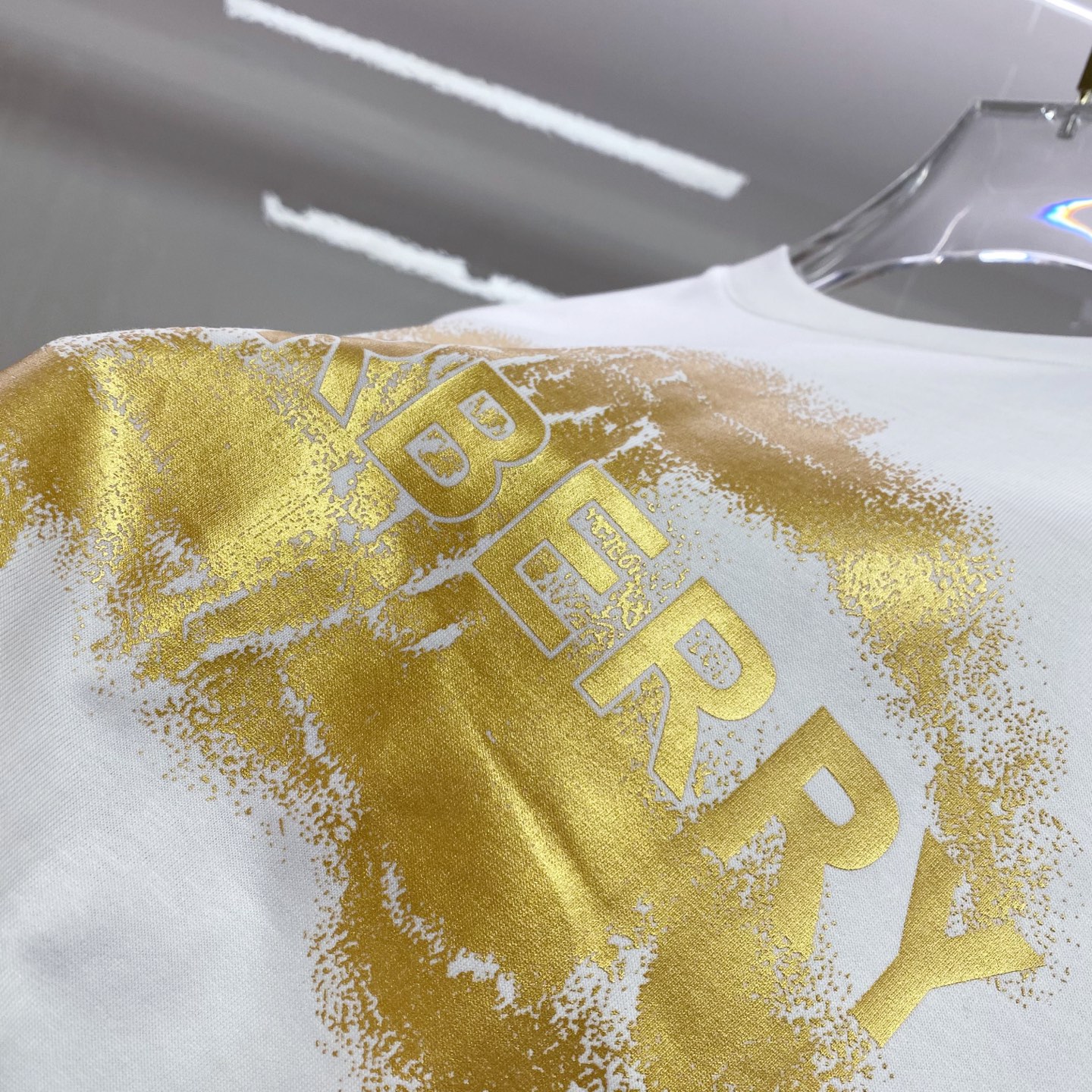 Burberry 巴宝莉 2026ss 春夏新款首发专柜最新款短袖圆领T恤 高端订制 设计前卫时尚！品牌