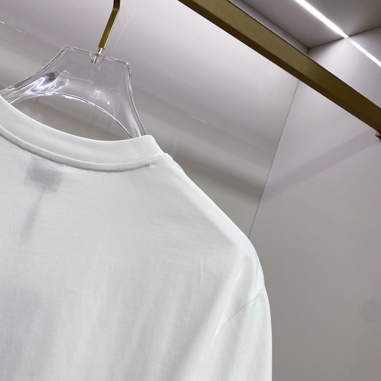 Burberry 巴宝莉 2026ss 春夏新款首发专柜最新款短袖圆领T恤 高端订制 设计前卫时尚！品牌